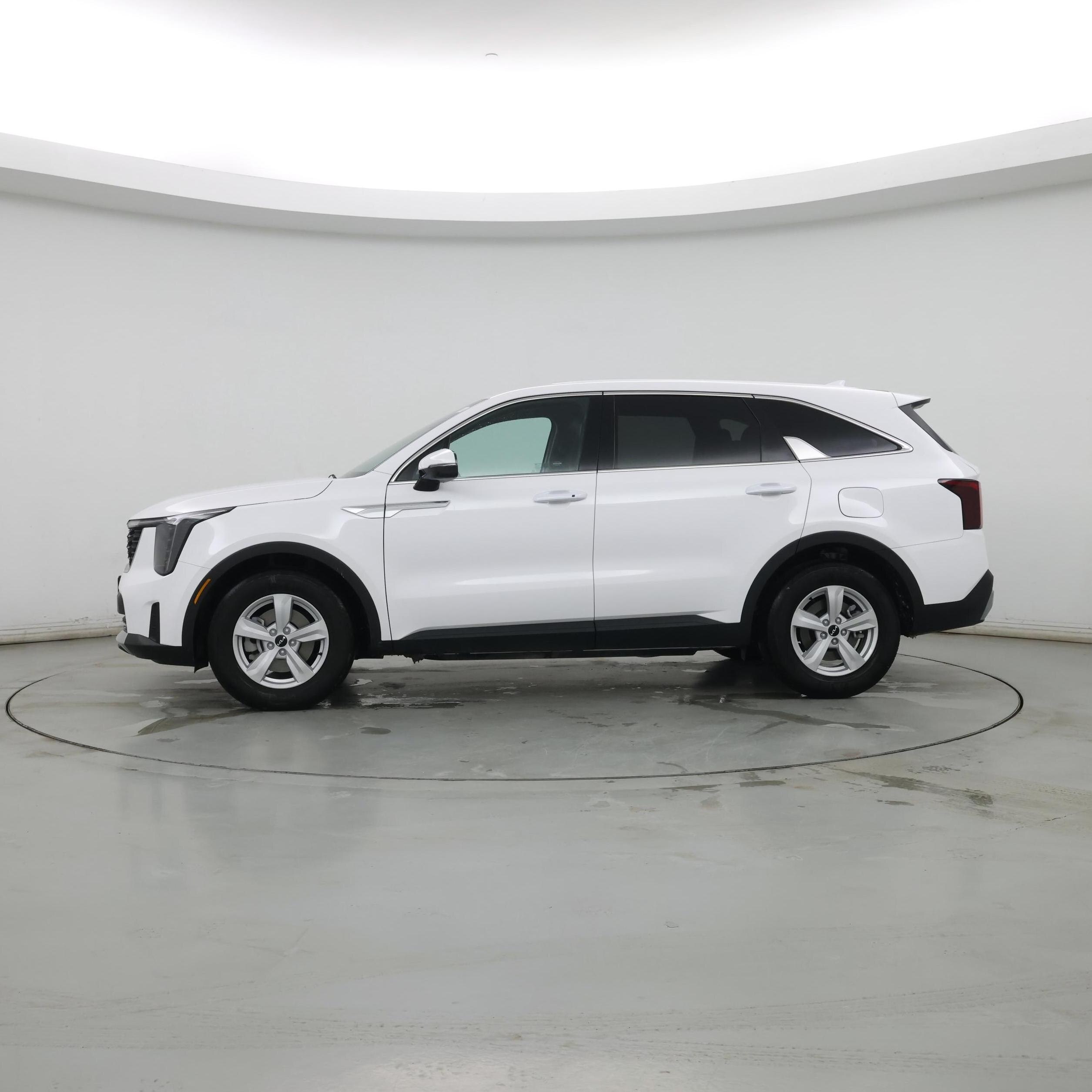 Thumbnail: 2025 Kia Sorento - 3