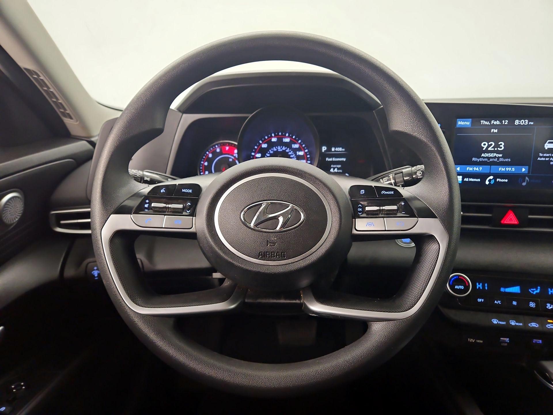 Thumbnail: 2021 Hyundai Elantra - 10