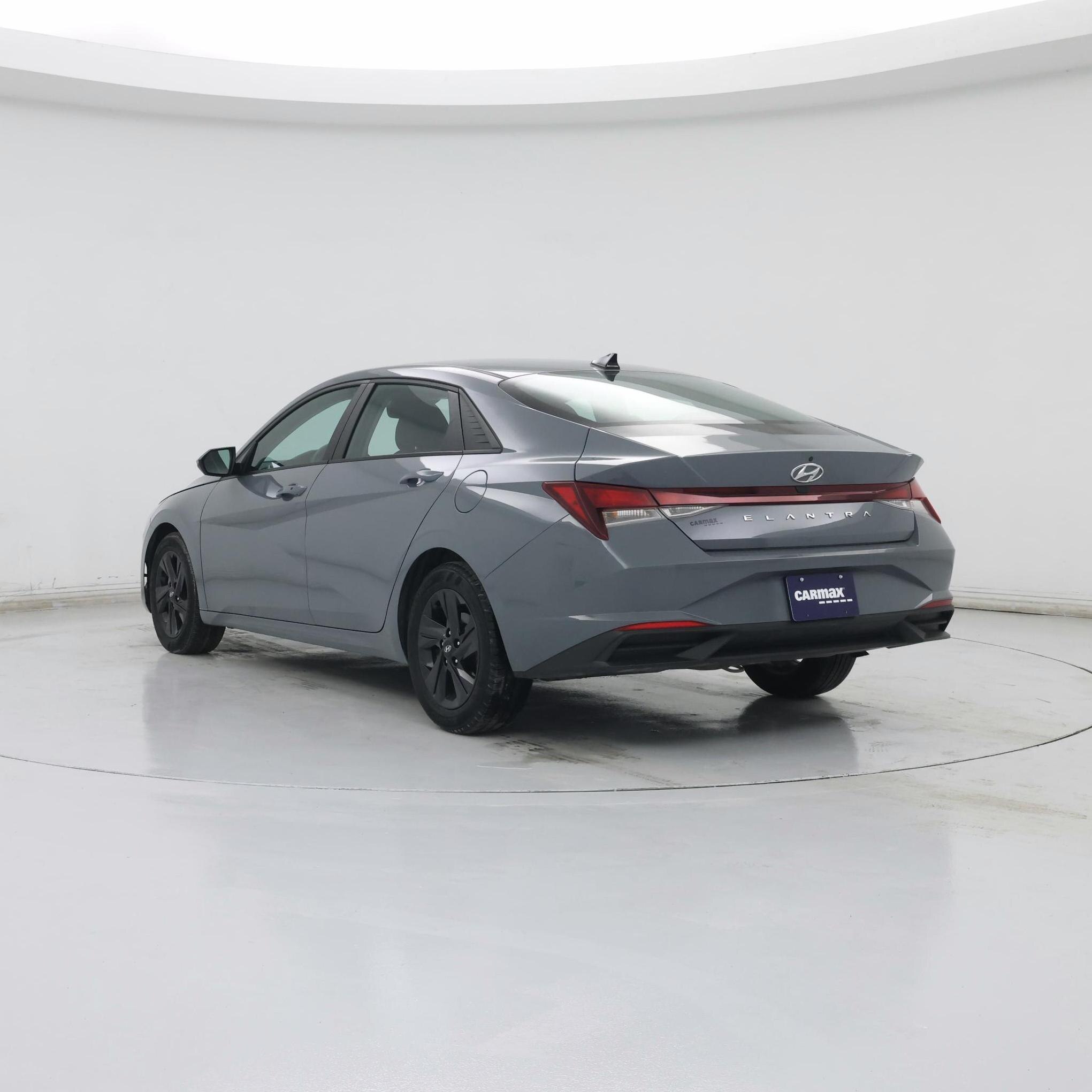 Thumbnail: 2021 Hyundai Elantra - 2