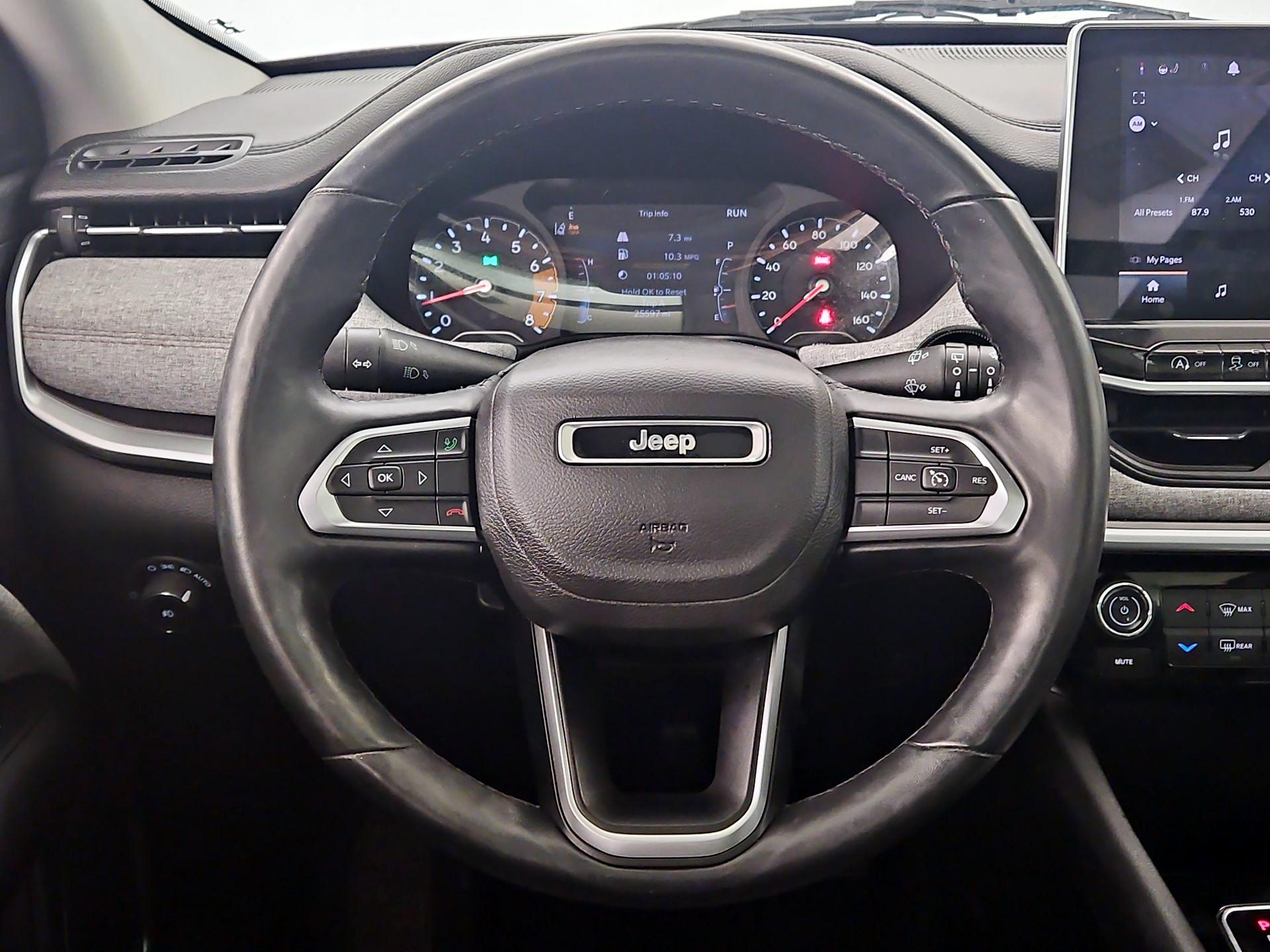 Thumbnail: 2022 Jeep Compass - 10