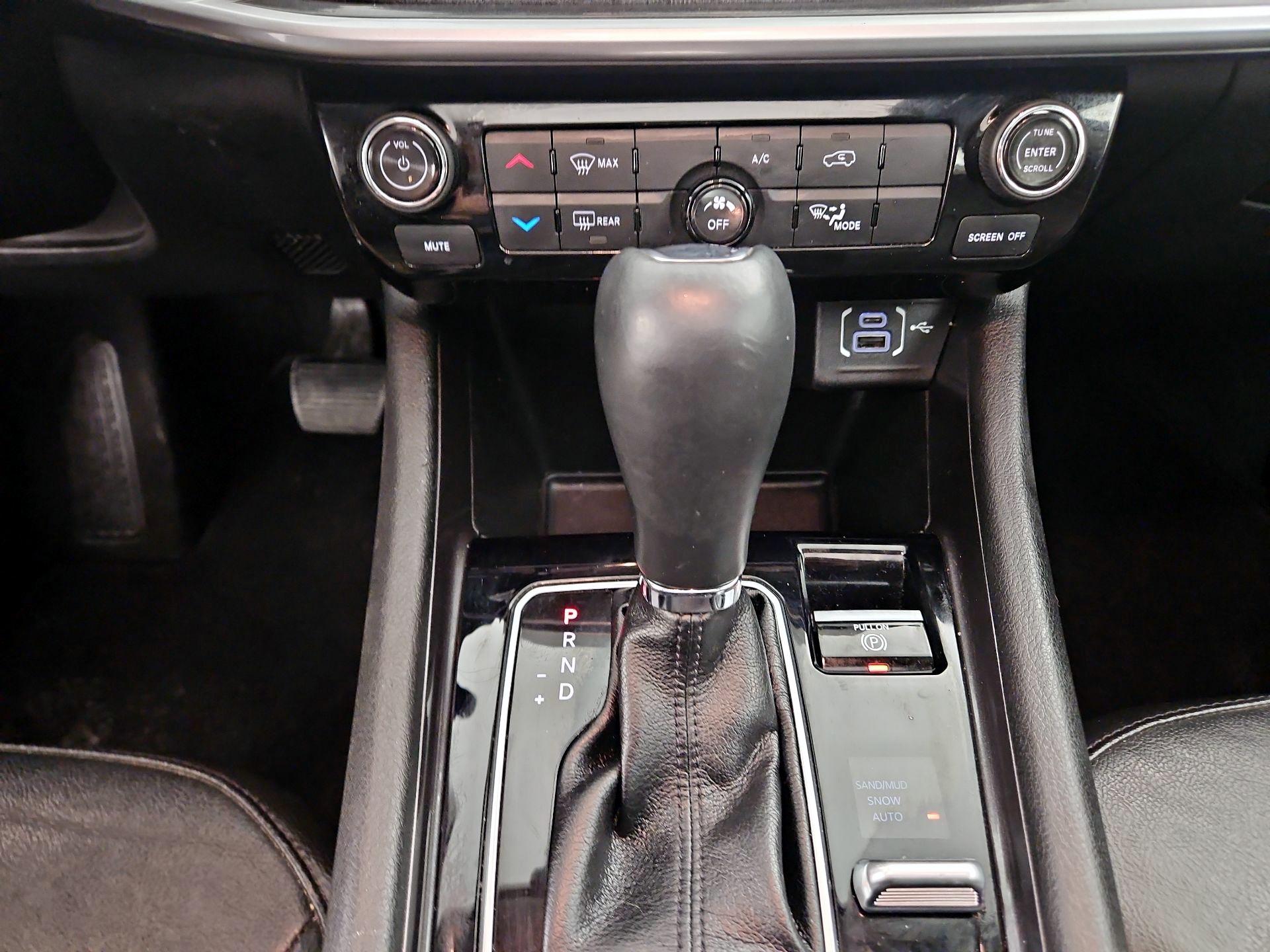 Thumbnail: 2022 Jeep Compass - 17