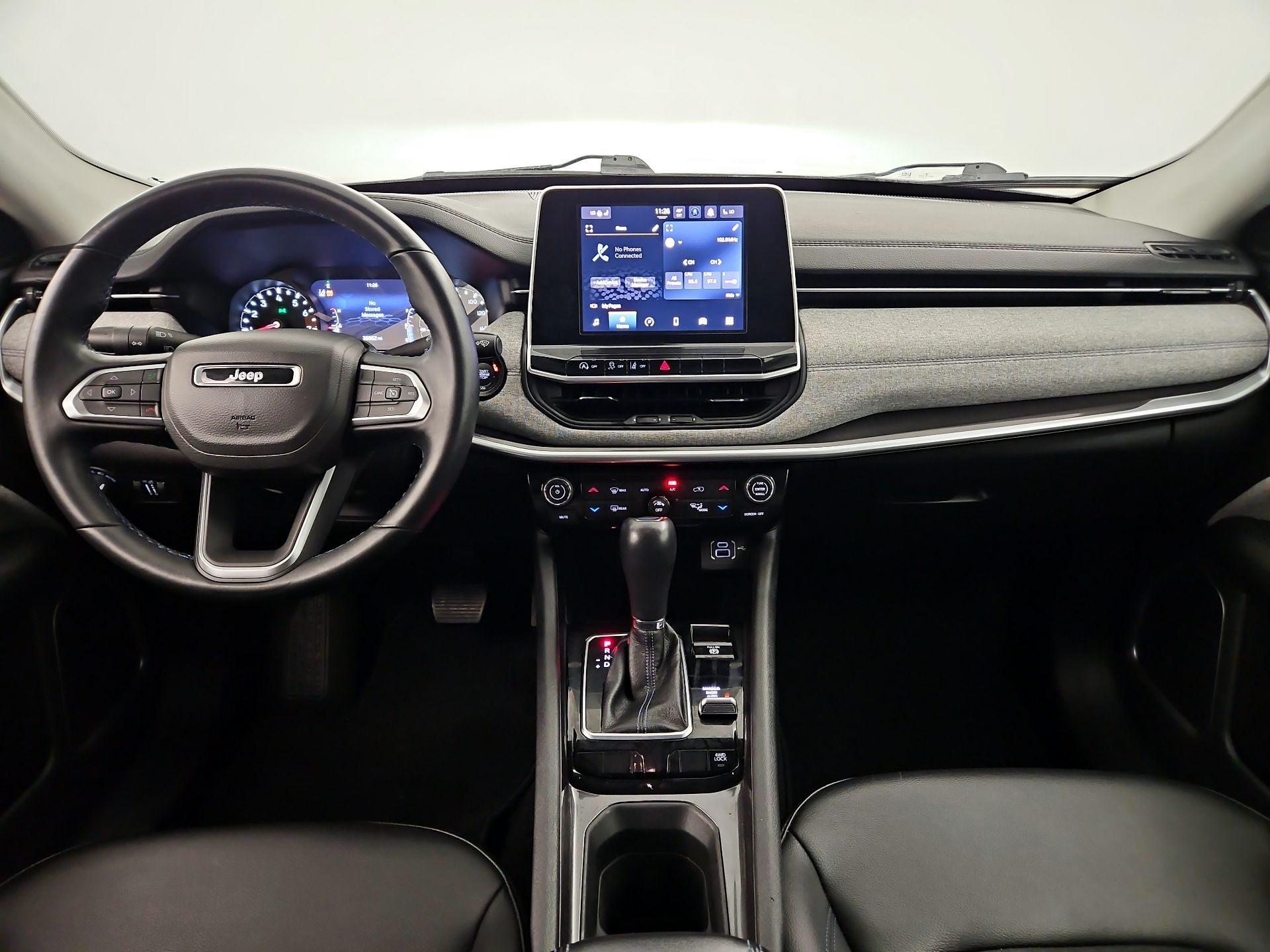 Thumbnail: 2022 Jeep Compass - 9