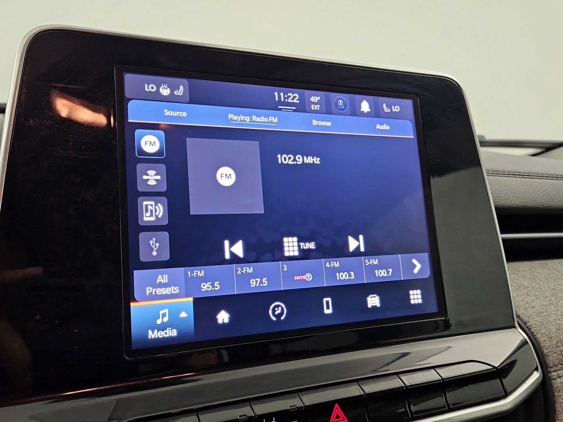 Thumbnail: 2022 Jeep Compass - 15