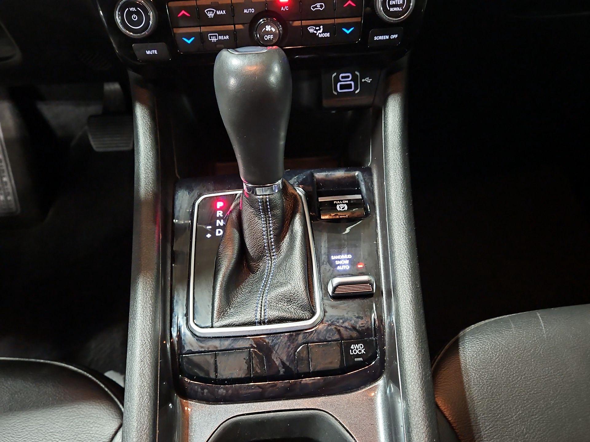 Thumbnail: 2022 Jeep Compass - 17