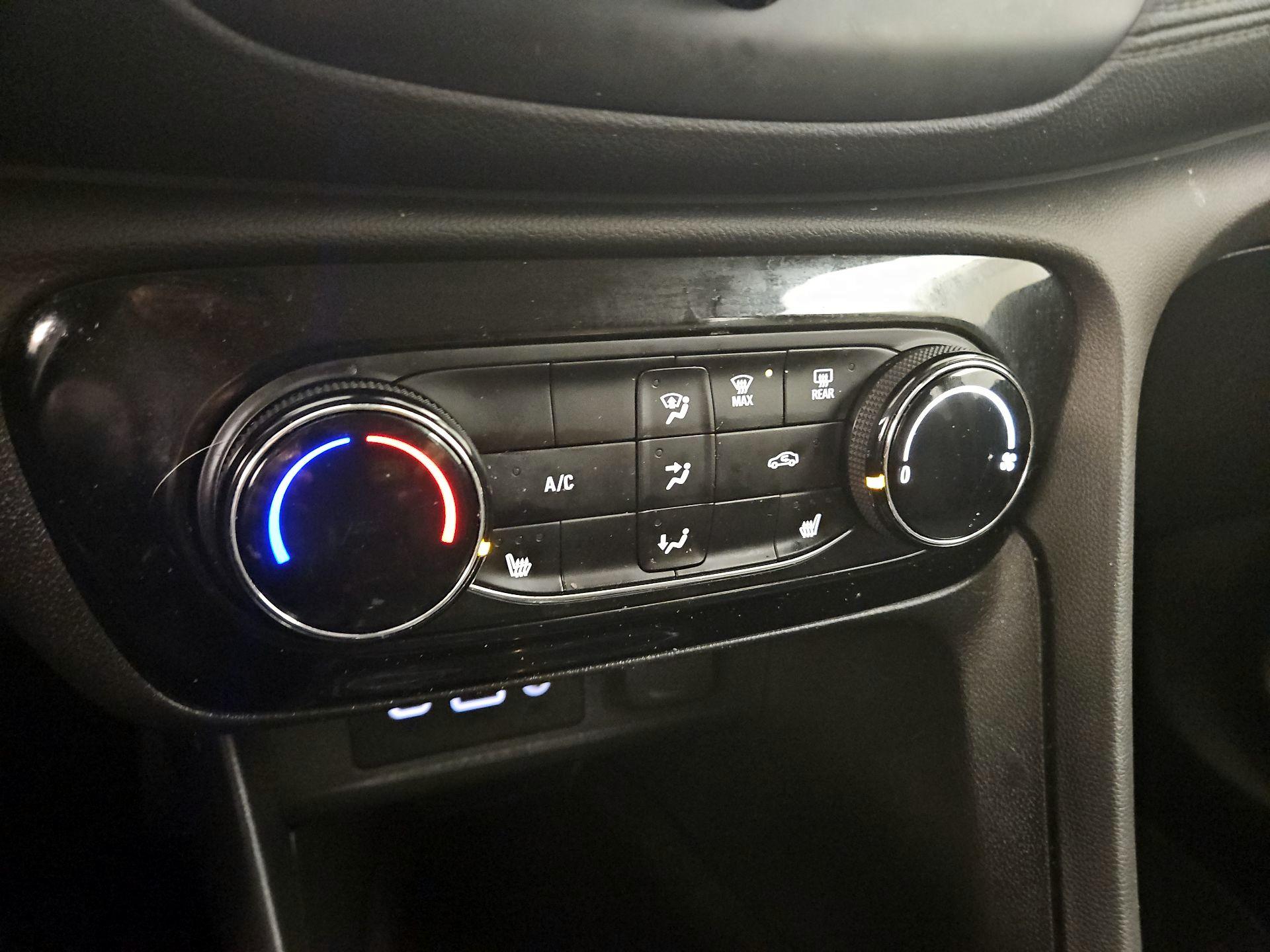 Thumbnail: 2023 Buick Encore GX - 16