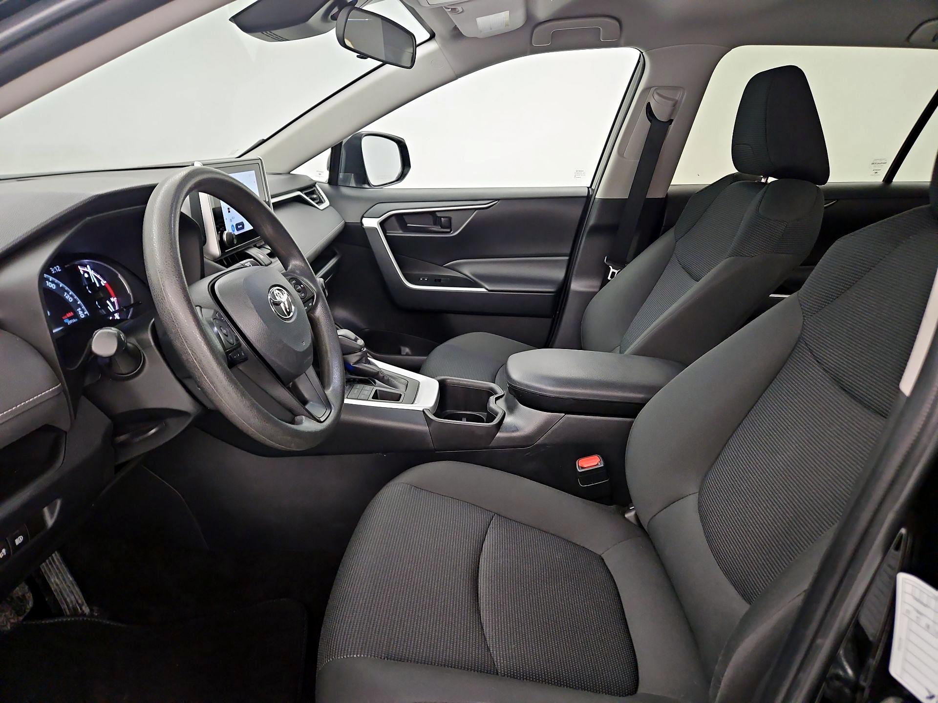 Thumbnail: 2024 Toyota RAV4 - 11