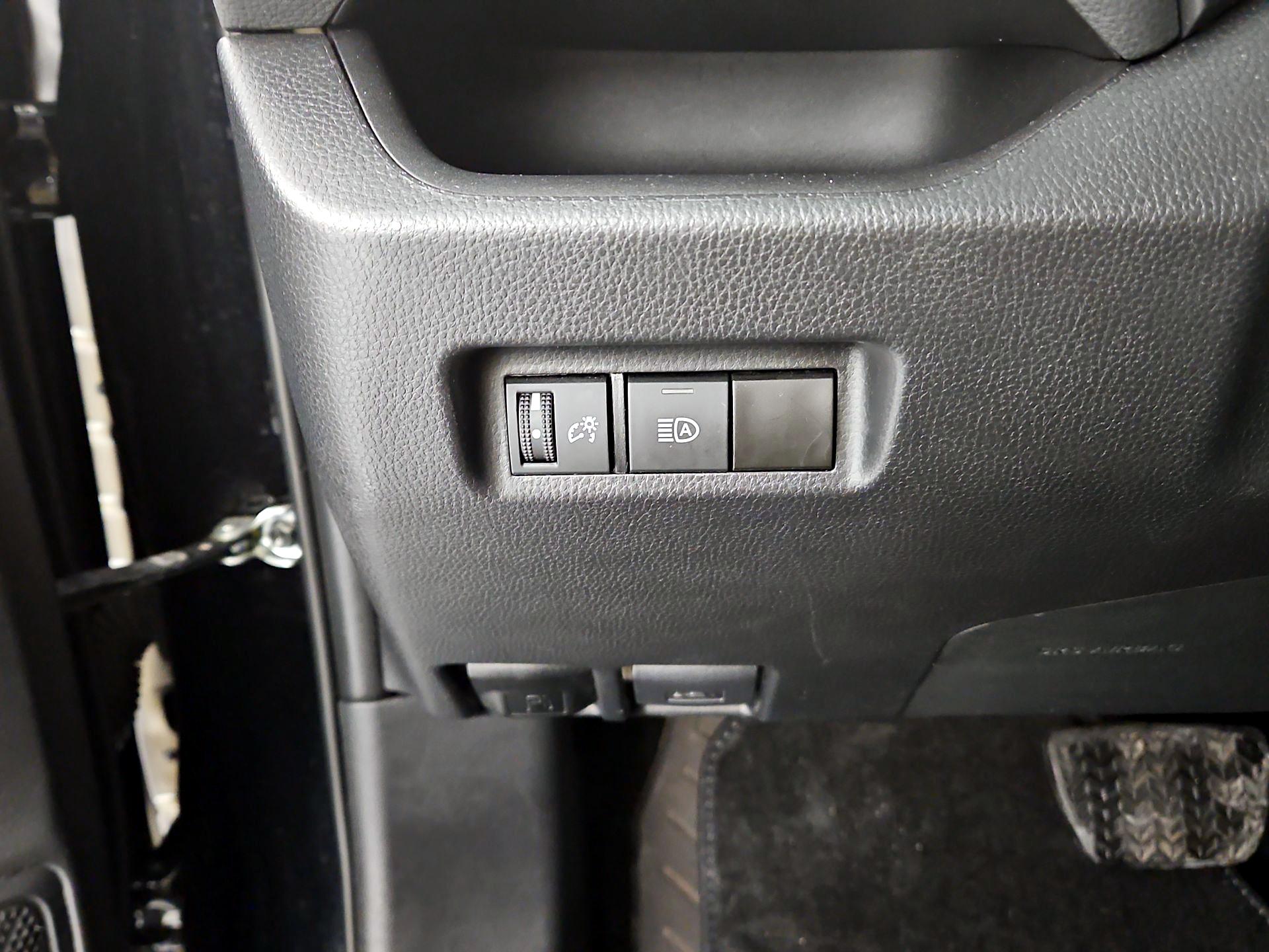 Thumbnail: 2024 Toyota RAV4 - 13