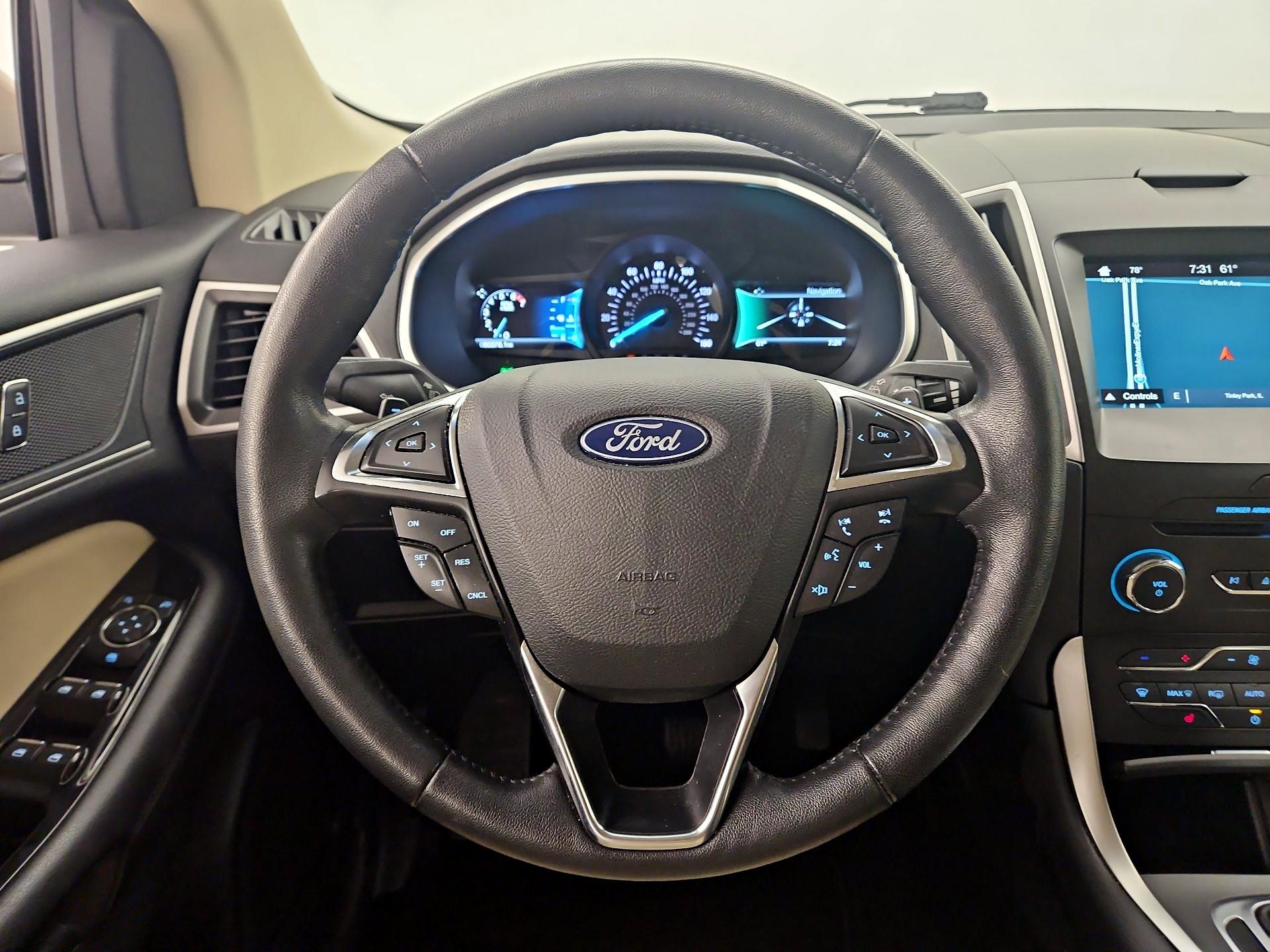 Thumbnail: 2018 Ford Edge - 10