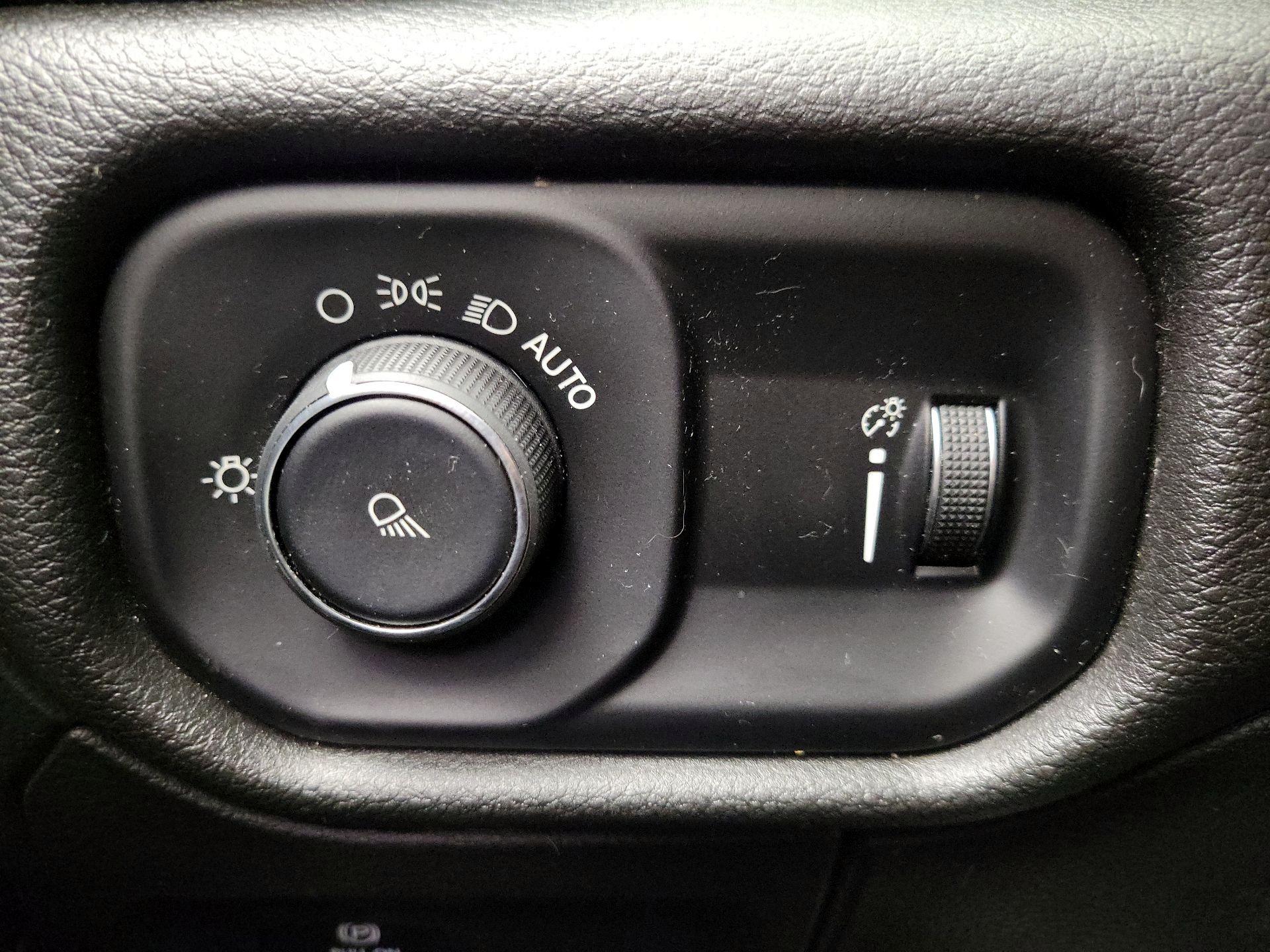 Thumbnail: 2023 RAM 1500 - 13