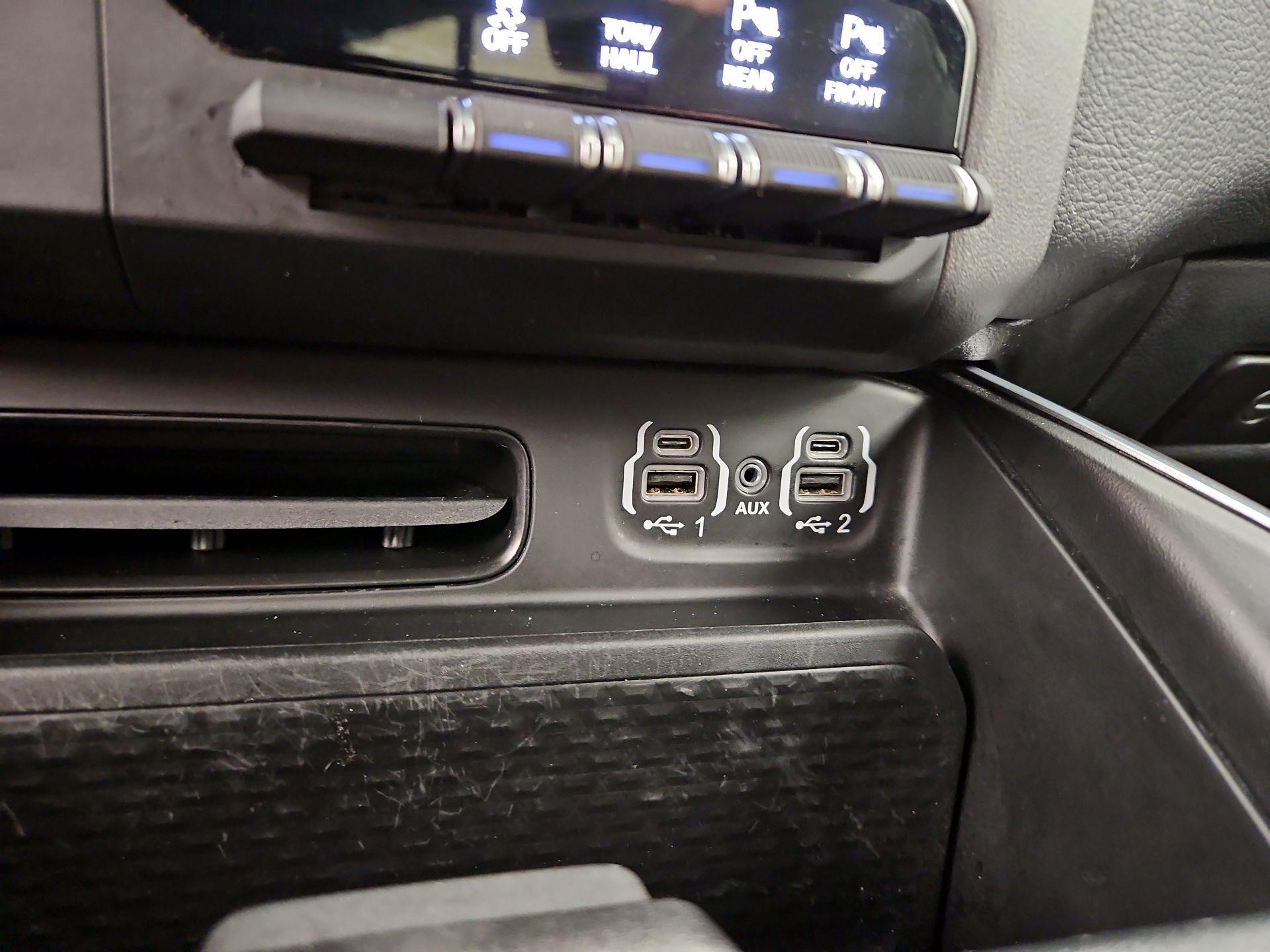 Thumbnail: 2022 RAM 1500 - 19