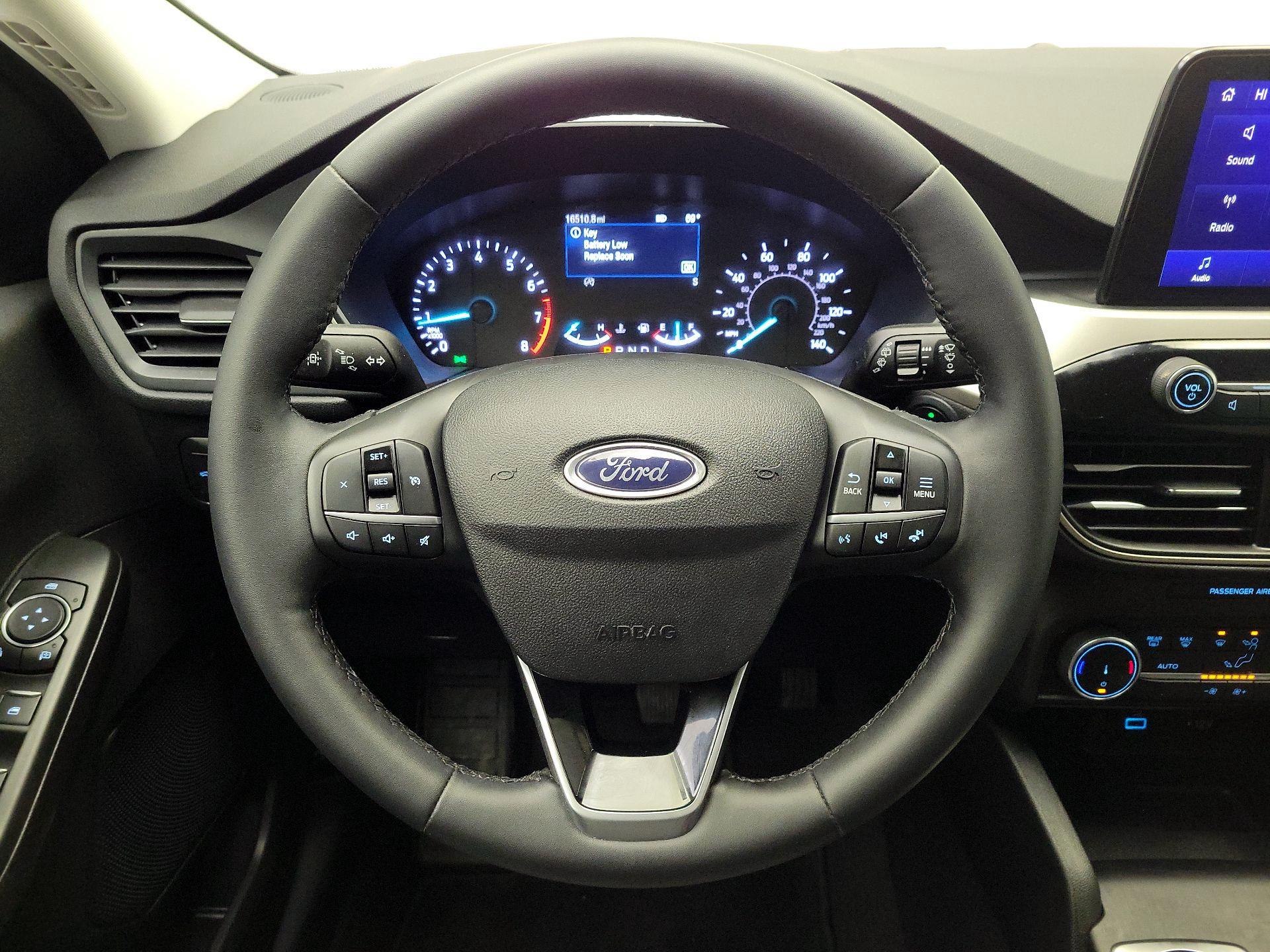 Thumbnail: 2022 Ford Escape - 10