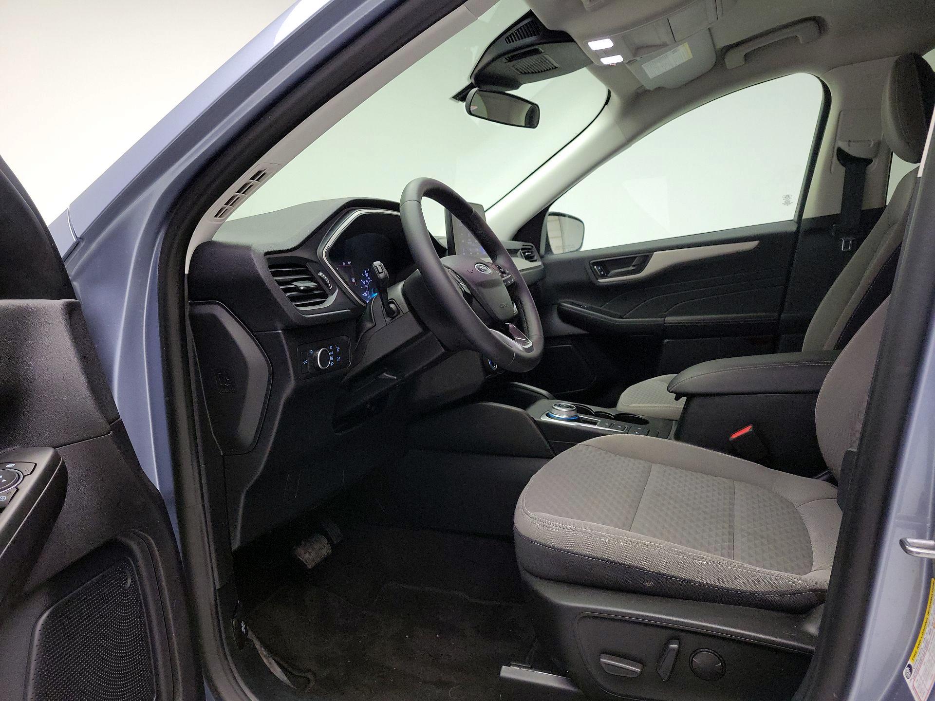 Thumbnail: 2022 Ford Escape - 11