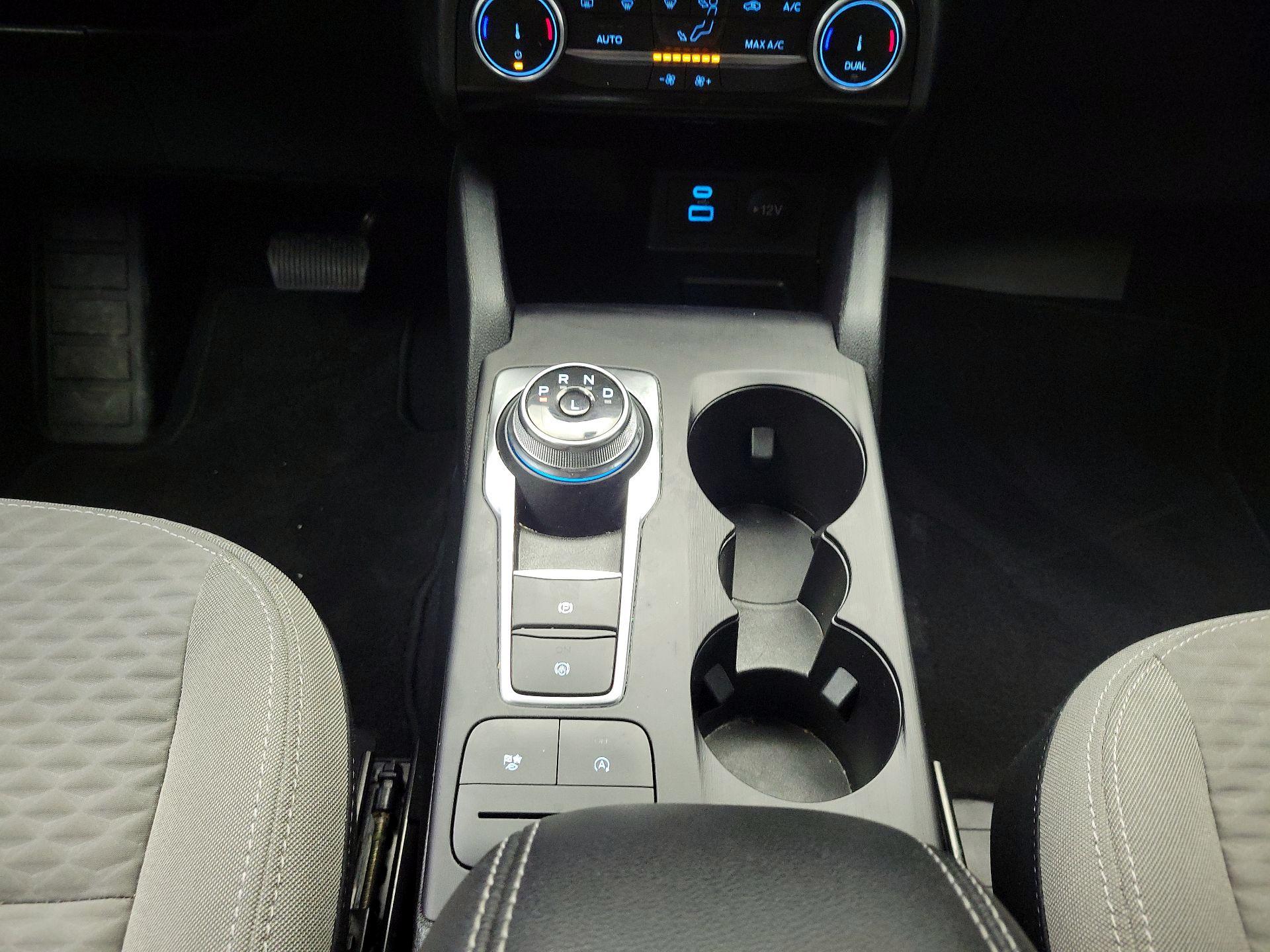 Thumbnail: 2022 Ford Escape - 17