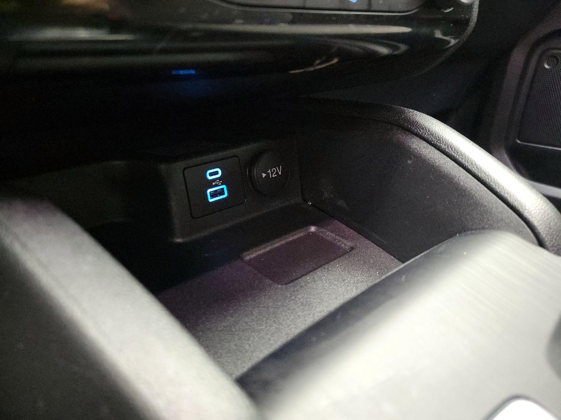 Thumbnail: 2022 Ford Escape - 18