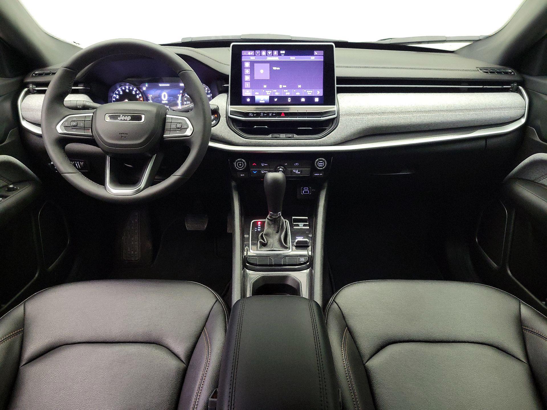 Thumbnail: 2024 Jeep Compass - 9