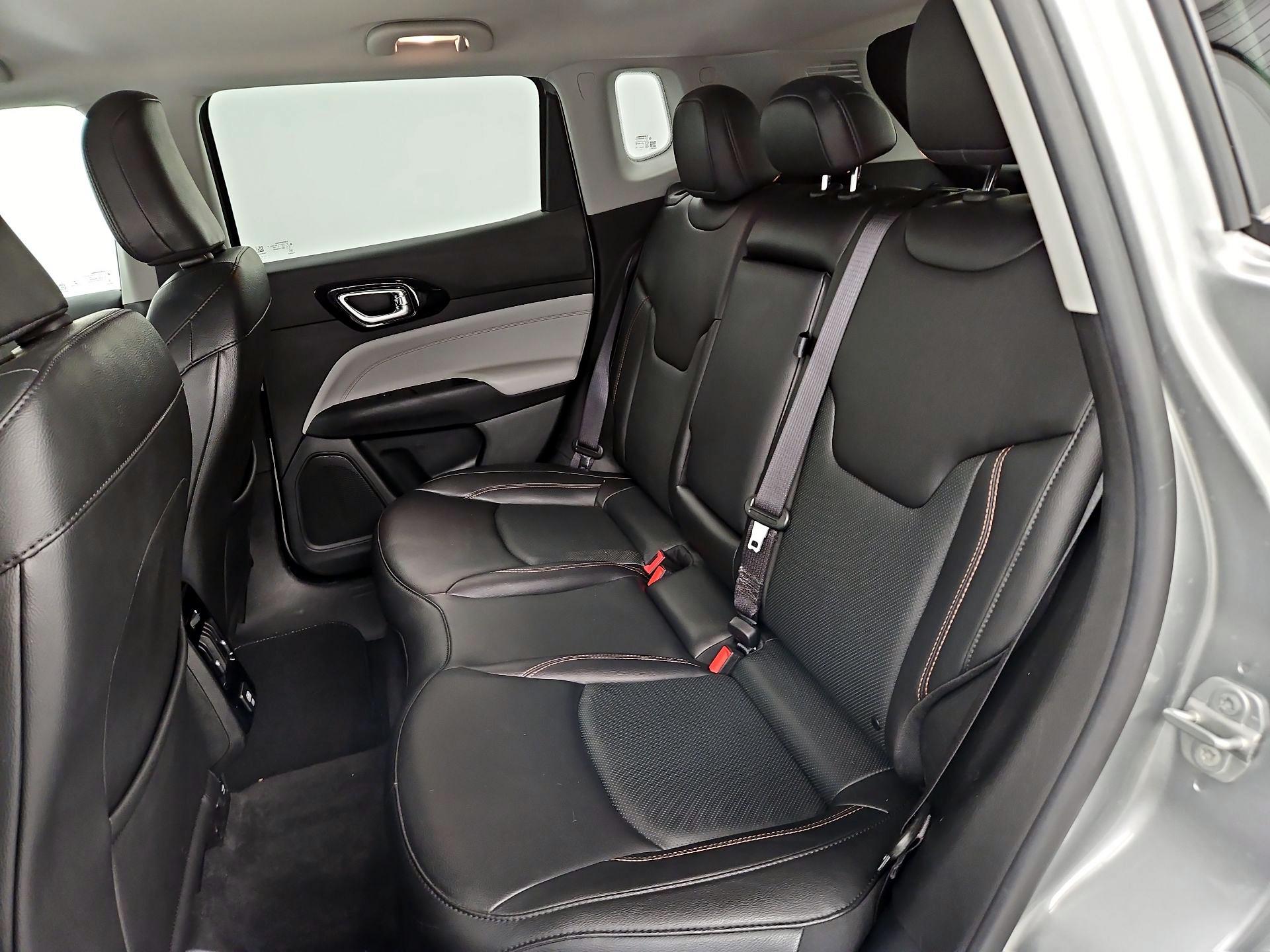 Thumbnail: 2022 Jeep Compass - 19