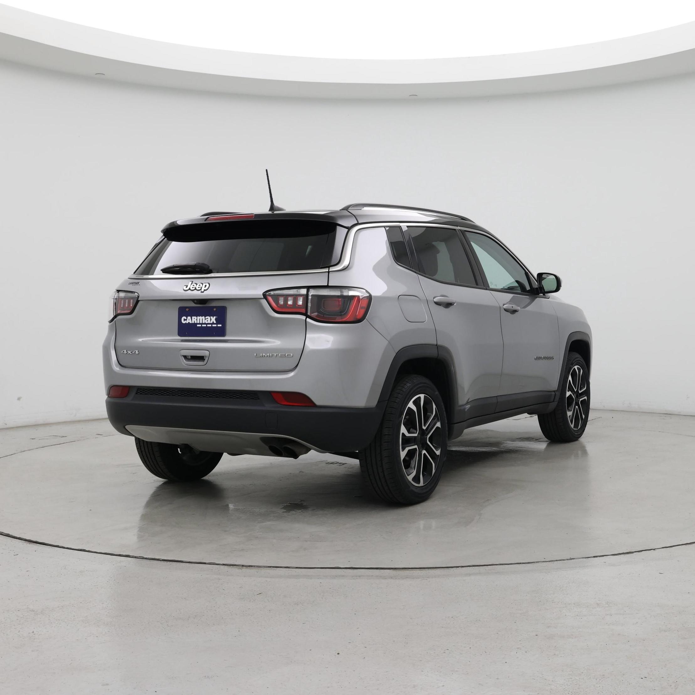 Thumbnail: 2022 Jeep Compass - 8