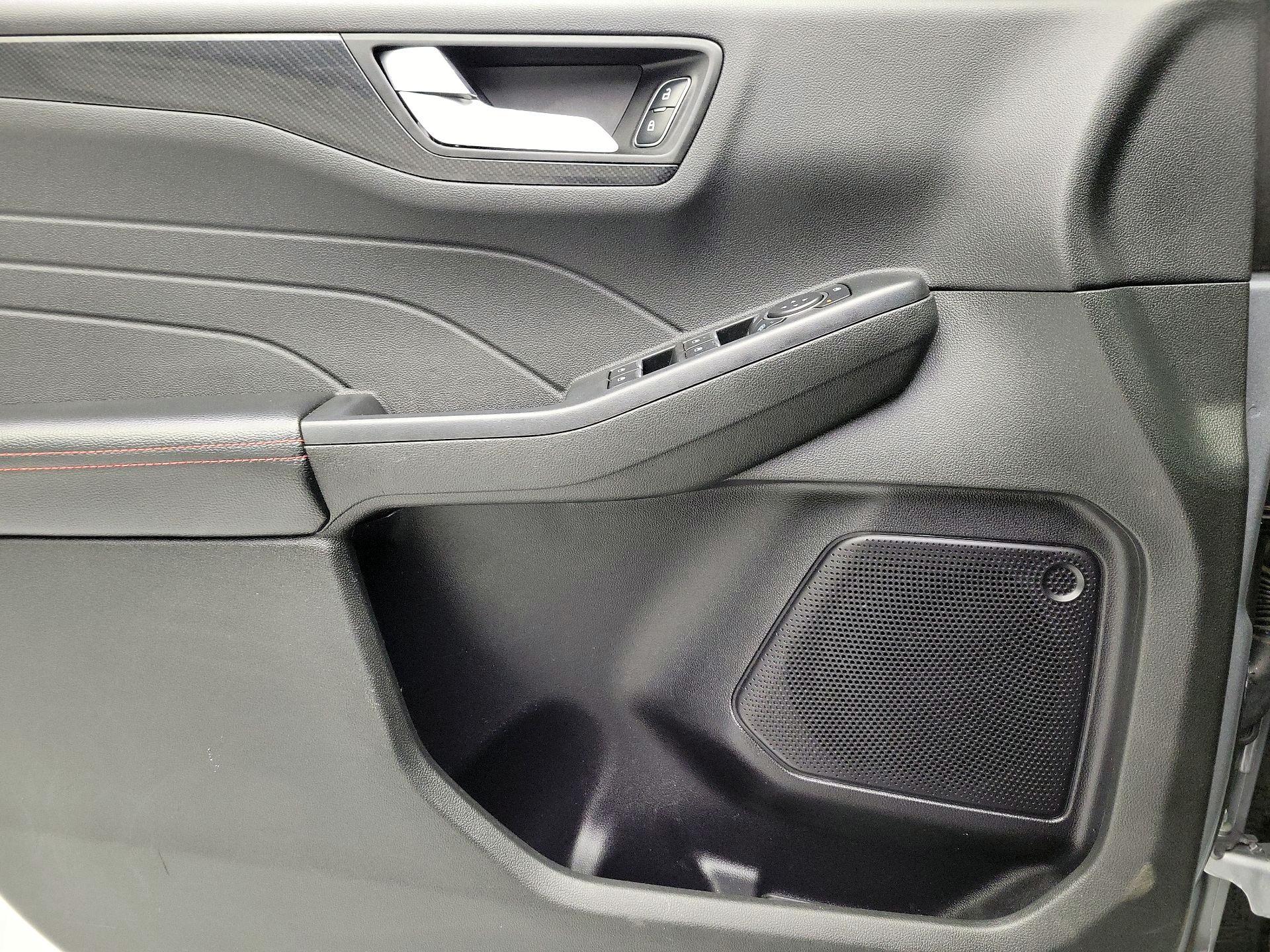 Thumbnail: 2023 Ford Escape - 12