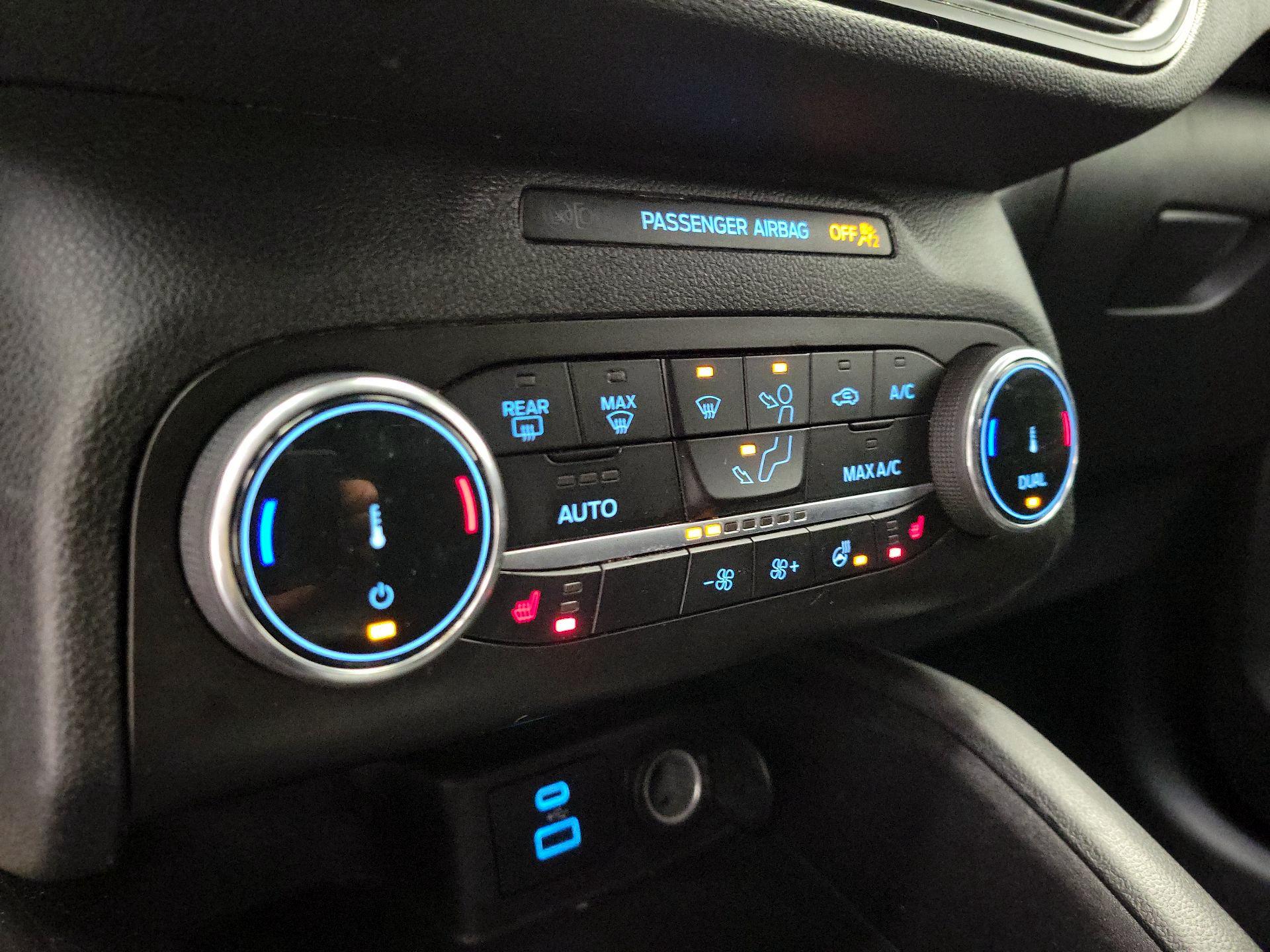 Thumbnail: 2023 Ford Escape - 15