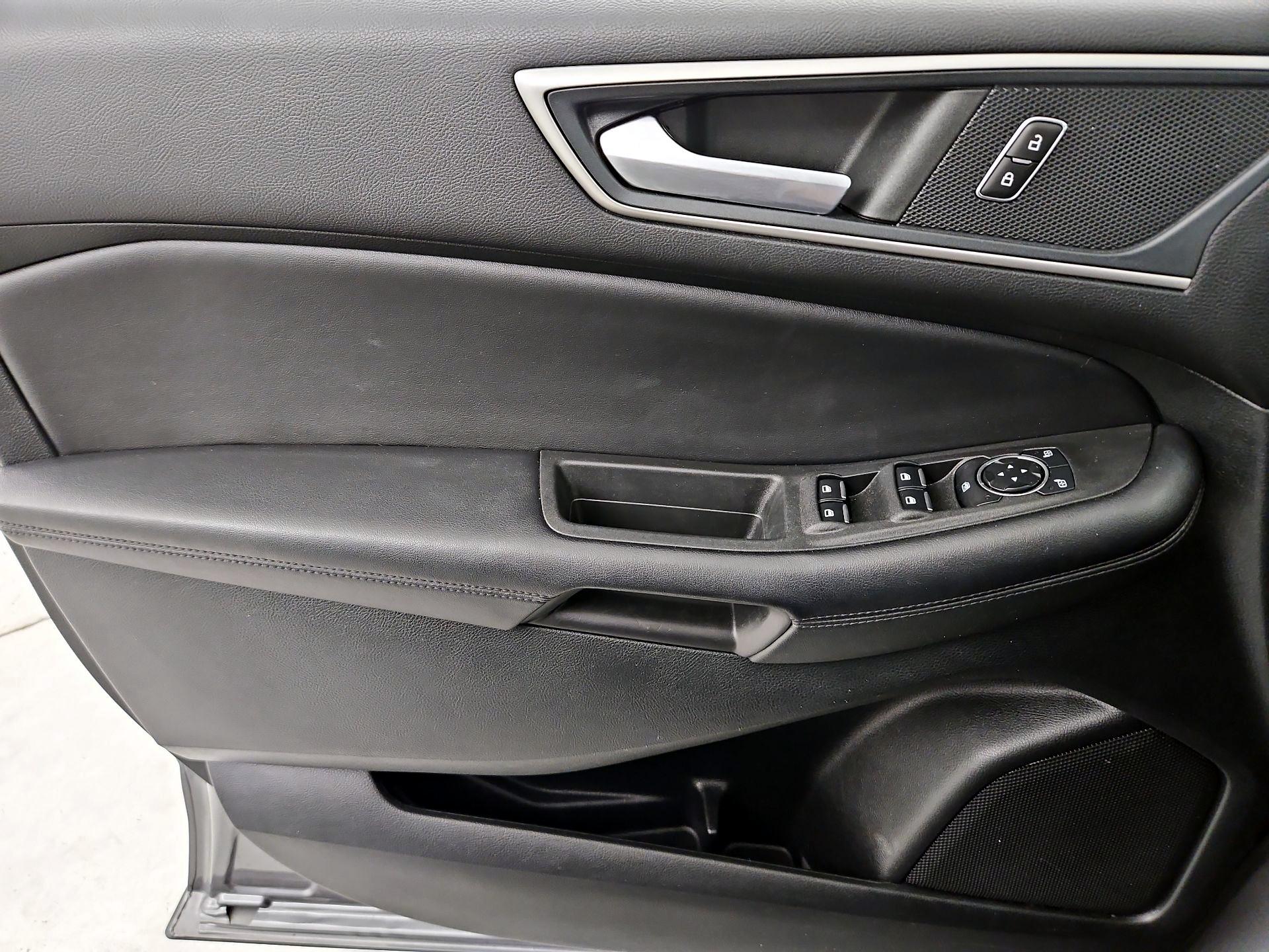 Thumbnail: 2023 Ford Edge - 12