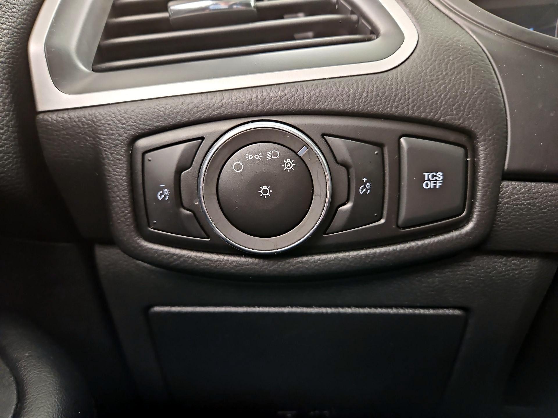 Thumbnail: 2023 Ford Edge - 13