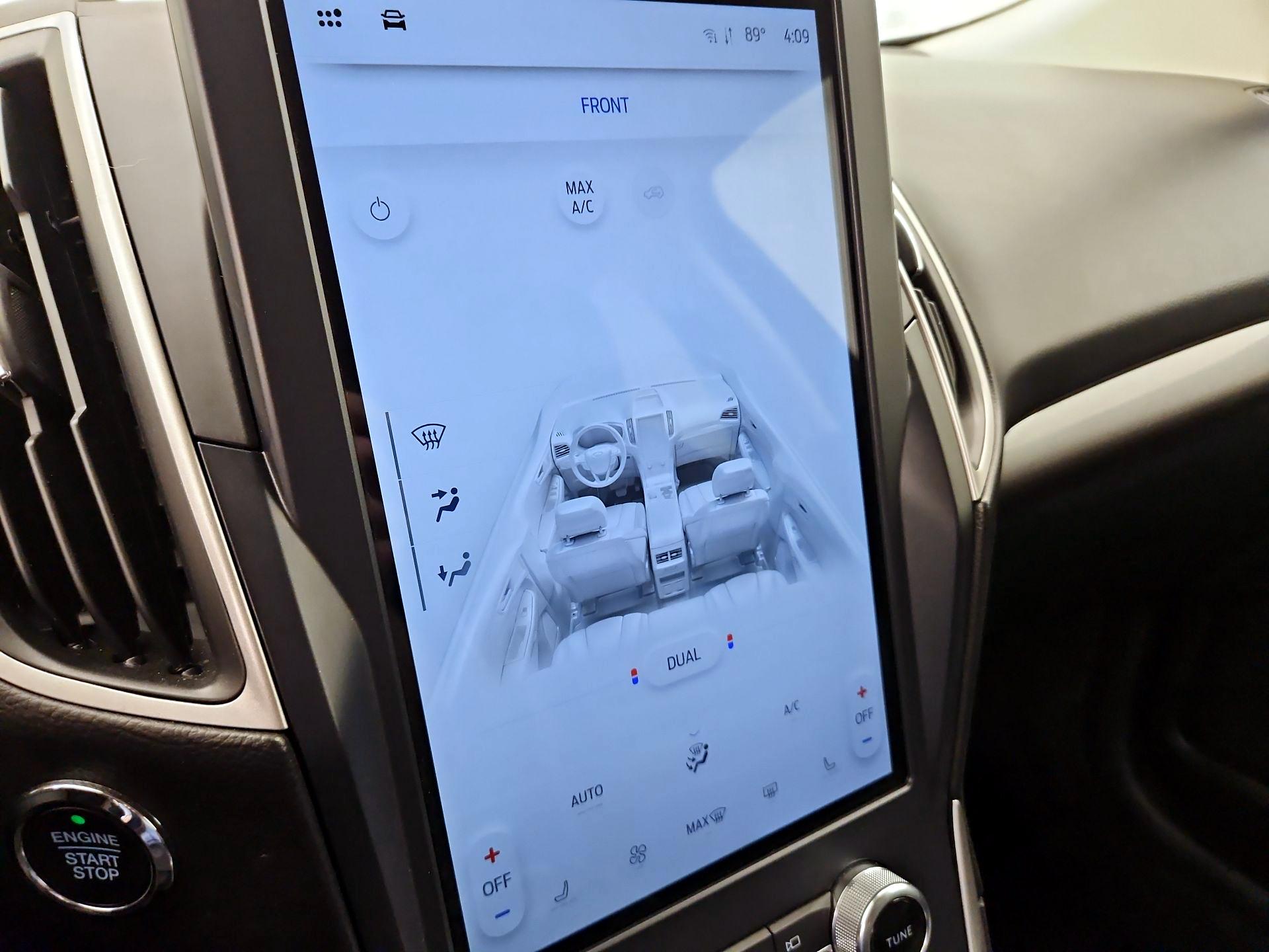 Thumbnail: 2023 Ford Edge - 17