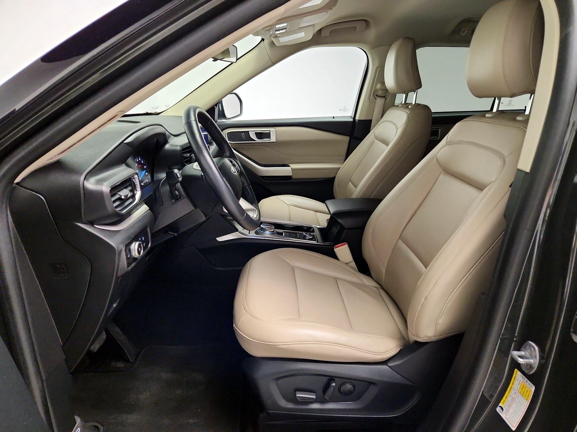 Thumbnail: 2023 Ford Explorer - 11