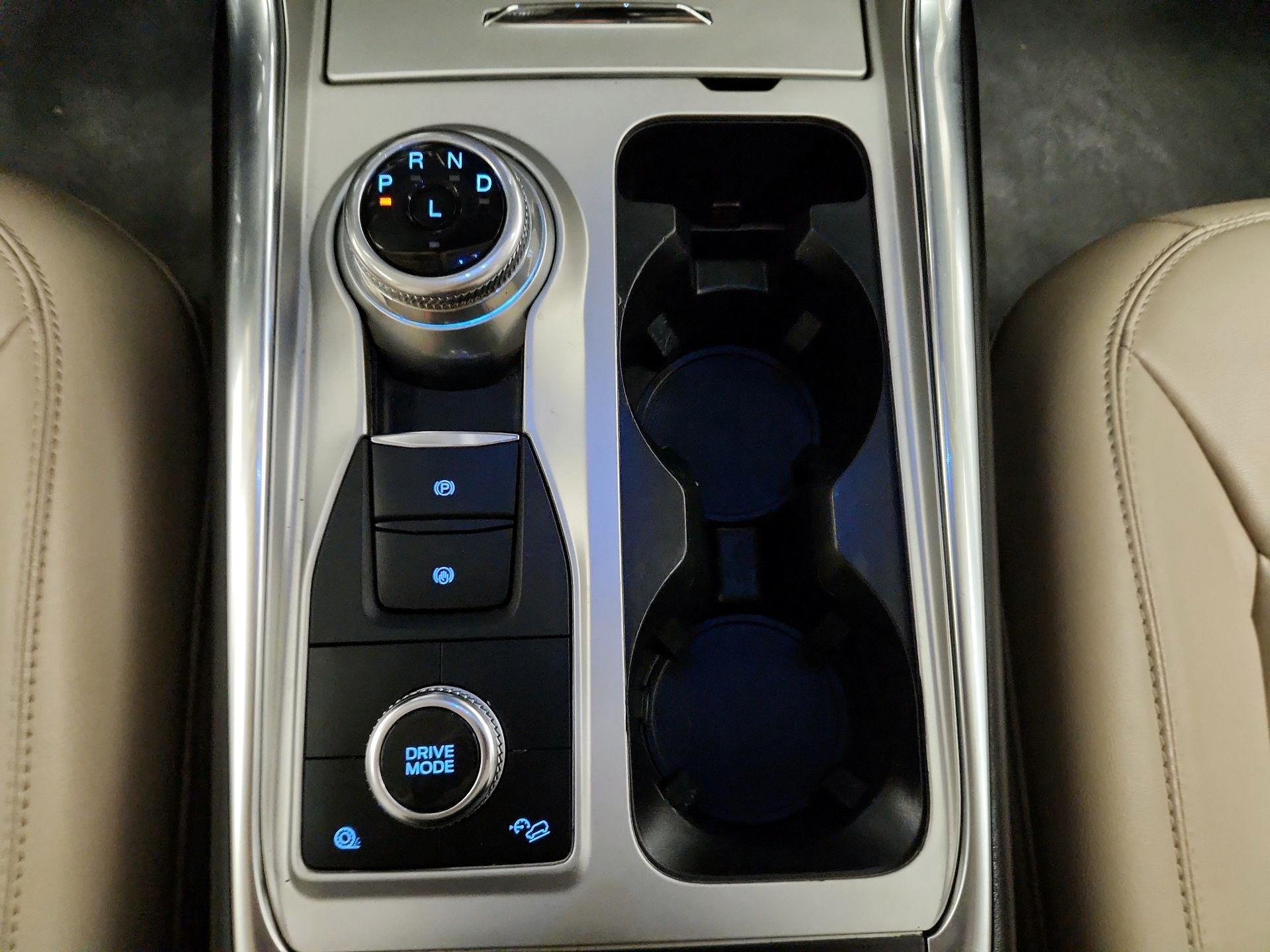 Thumbnail: 2023 Ford Explorer - 17