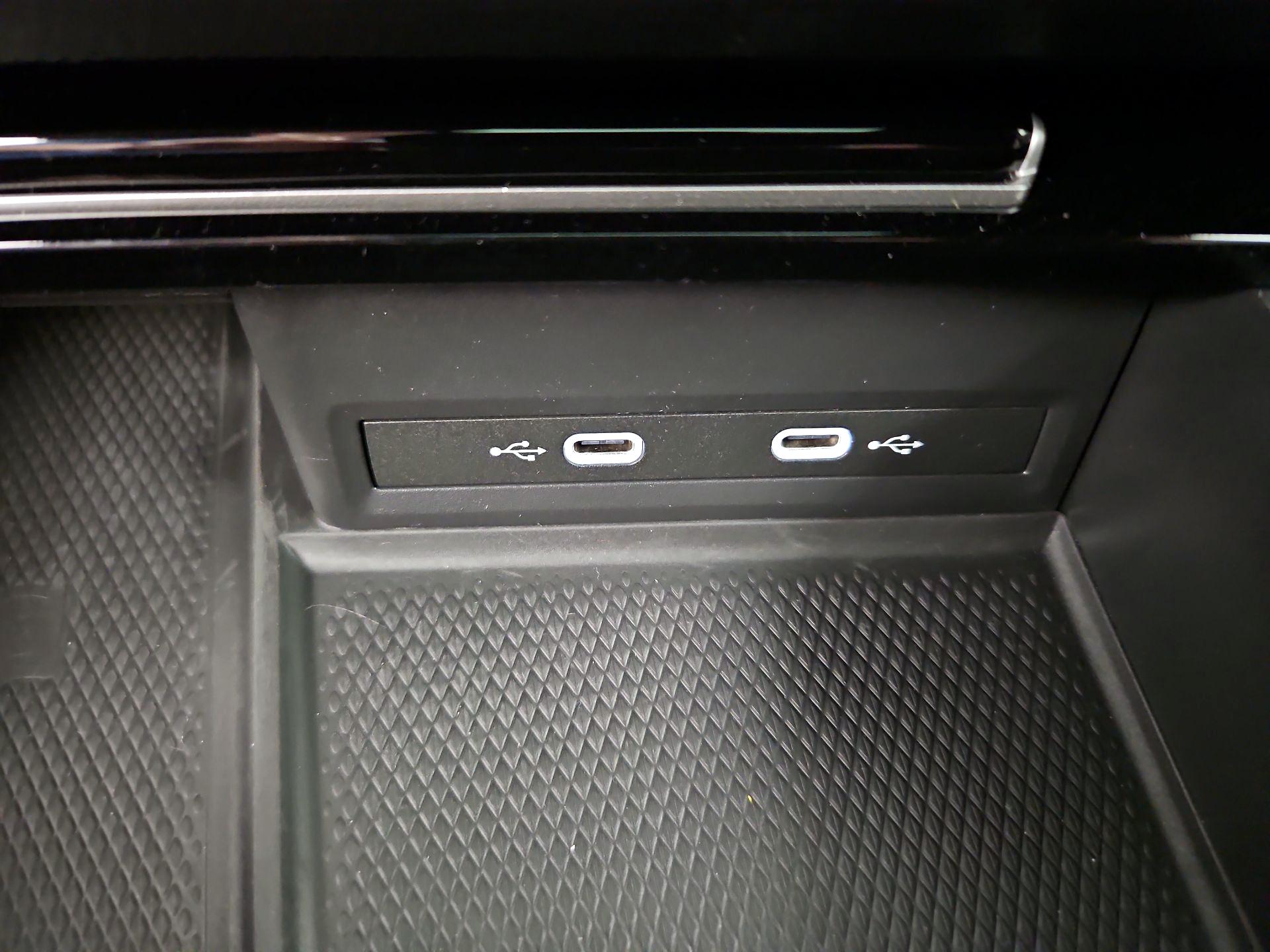 Thumbnail: 2024 Volkswagen Atlas - 19