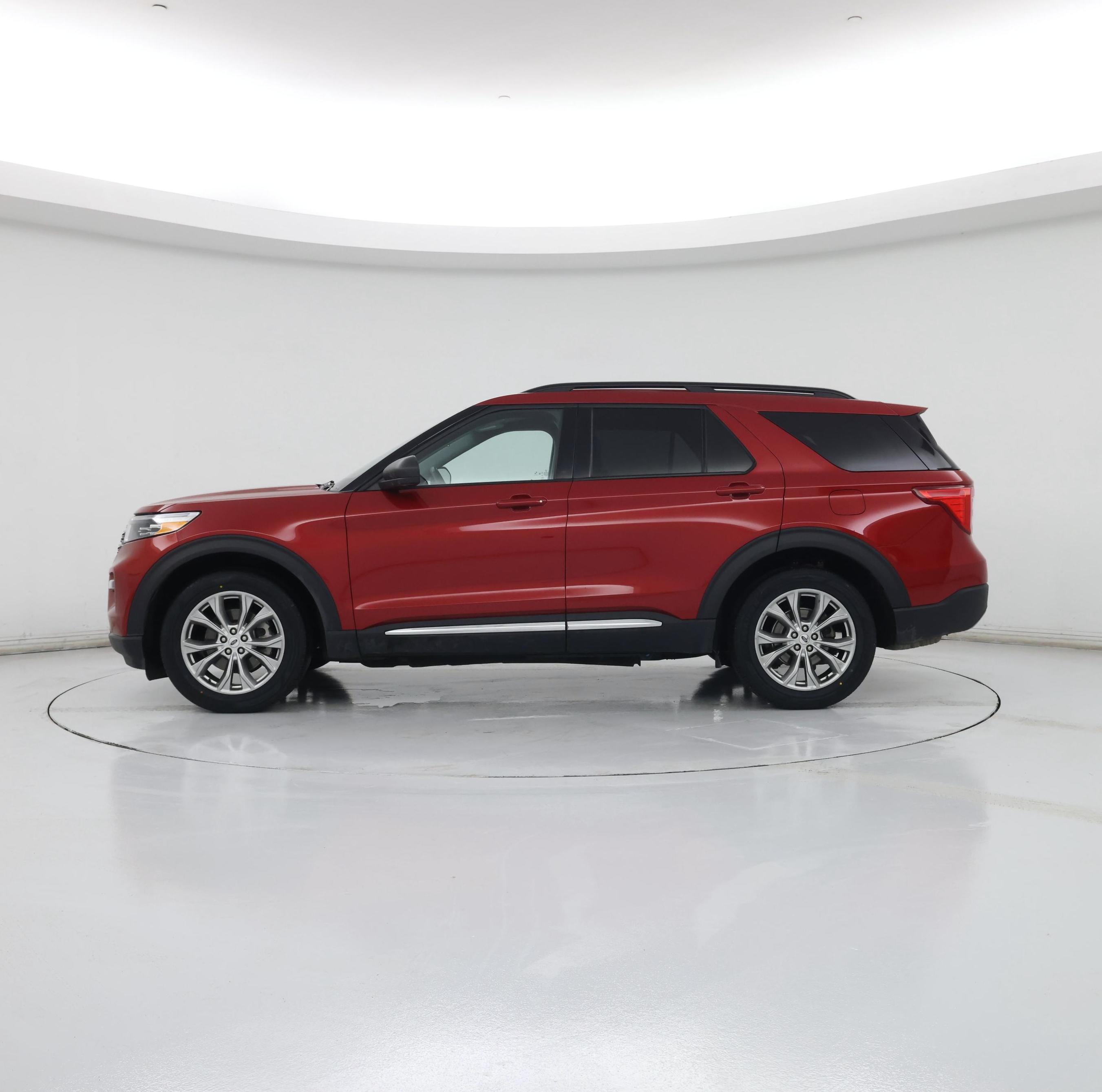 Thumbnail: 2023 Ford Explorer - 3