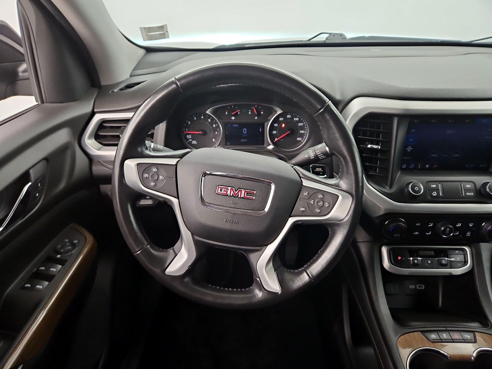 Thumbnail: 2020 GMC Acadia - 10