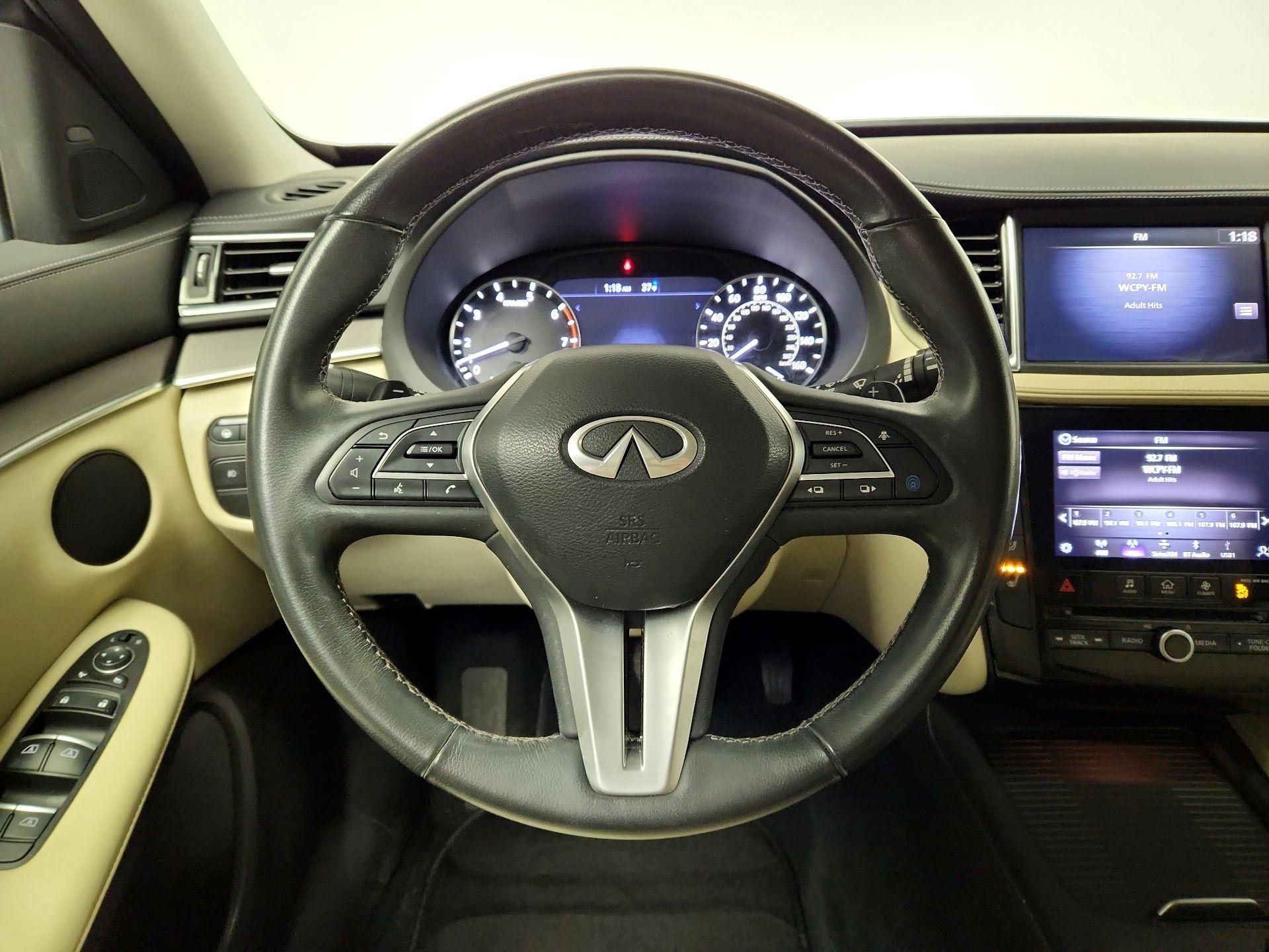 Thumbnail: 2022 INFINITI QX50 - 10