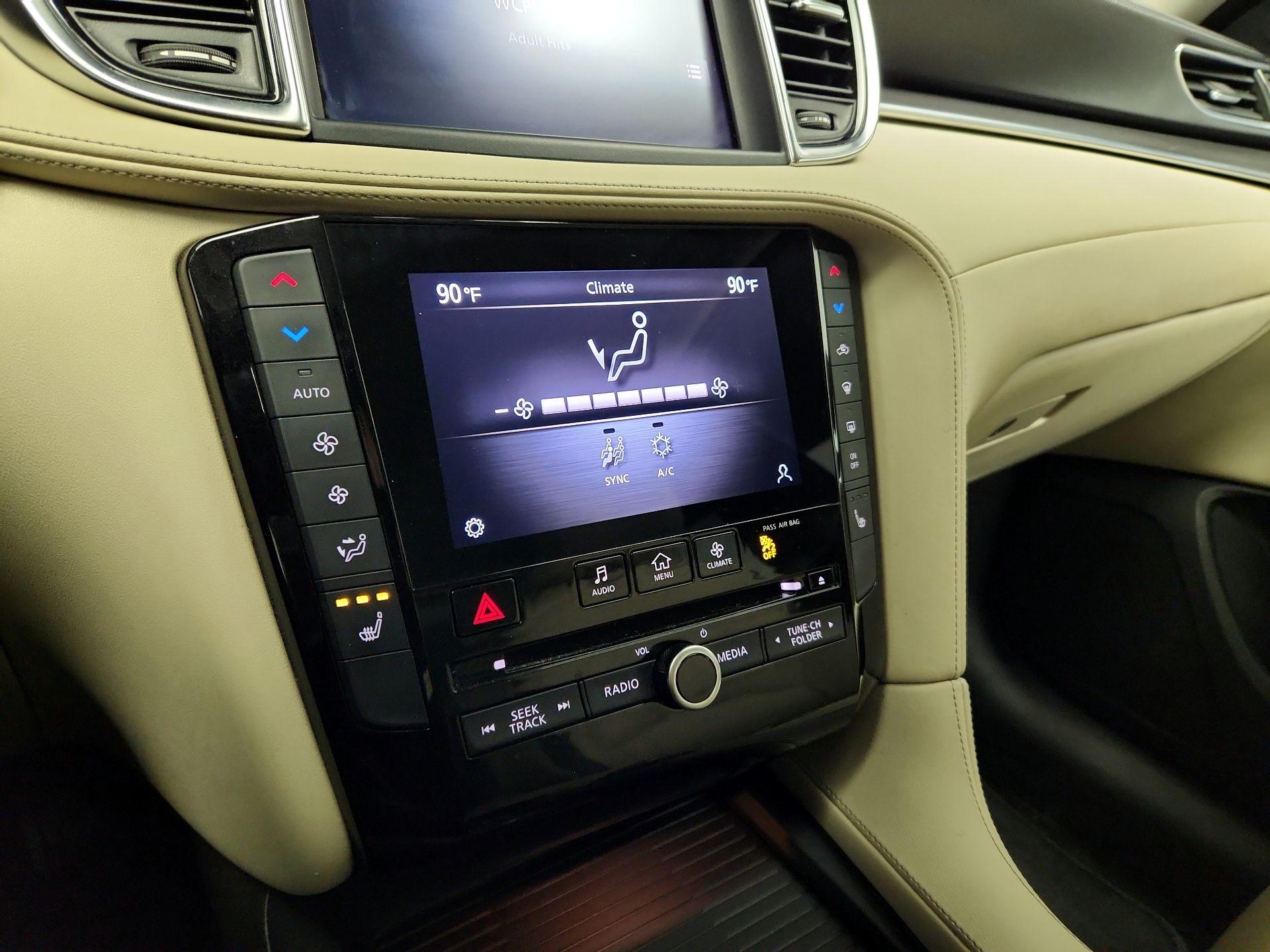 Thumbnail: 2022 INFINITI QX50 - 16