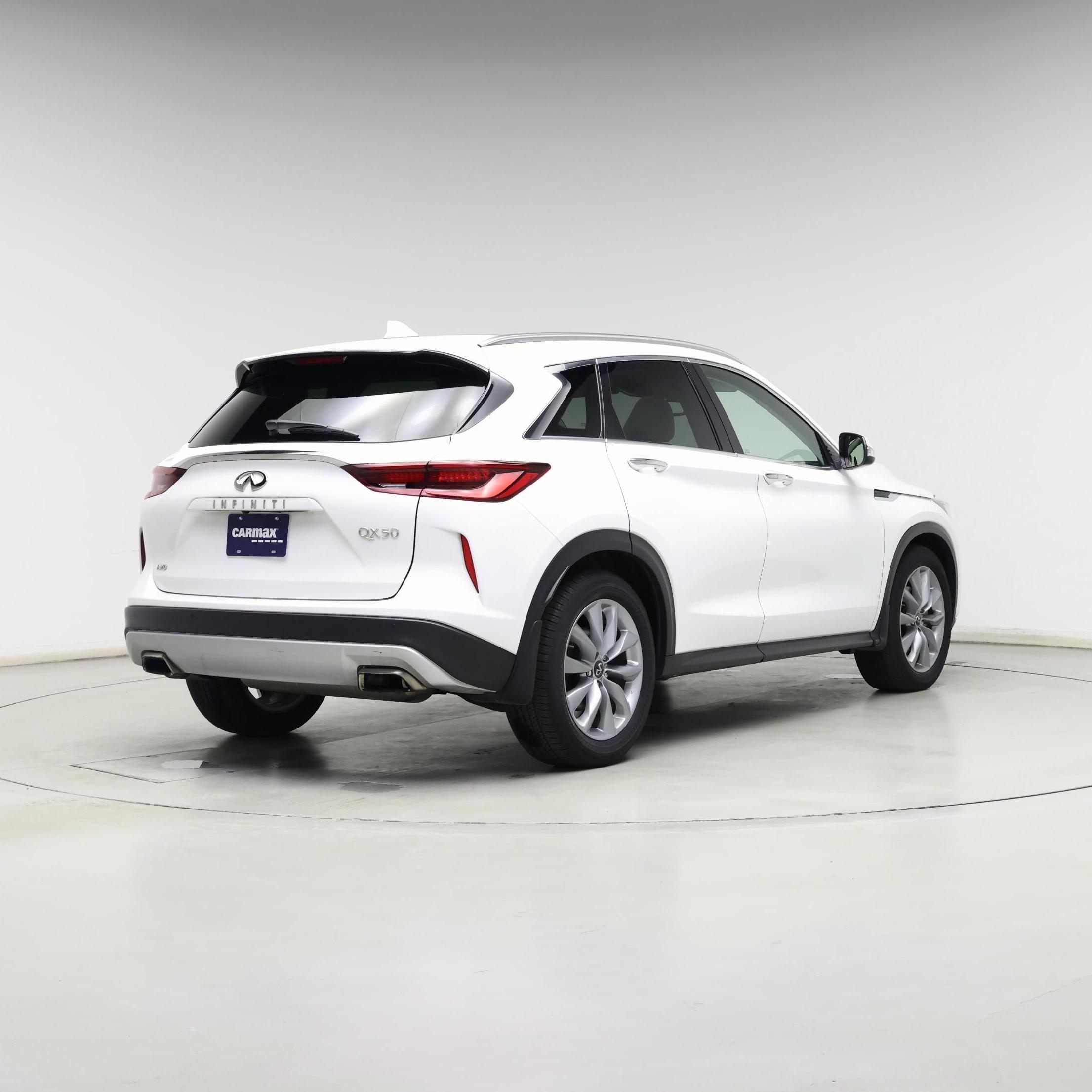 Thumbnail: 2022 INFINITI QX50 - 8