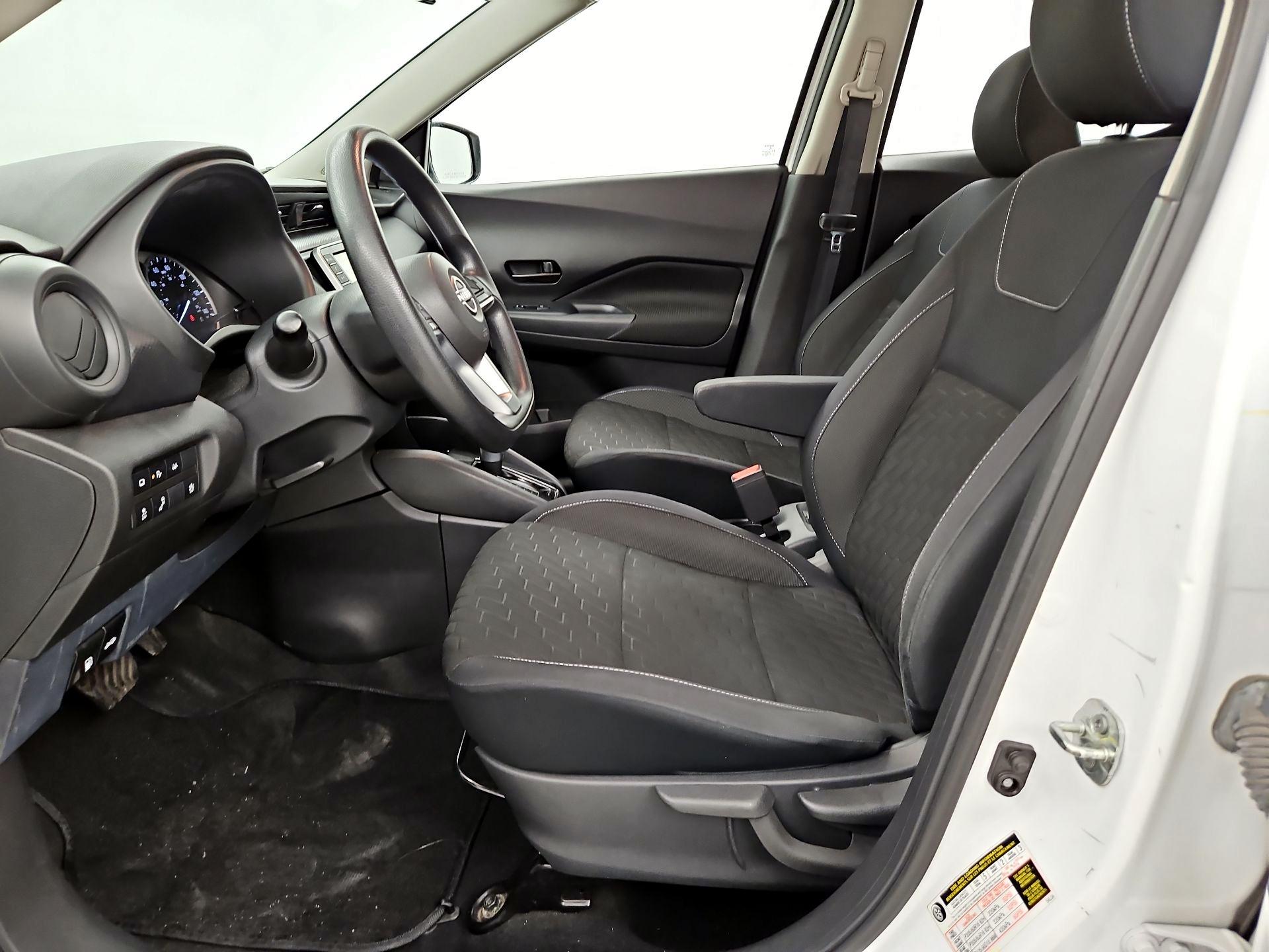 Thumbnail: 2022 Nissan Kicks - 11