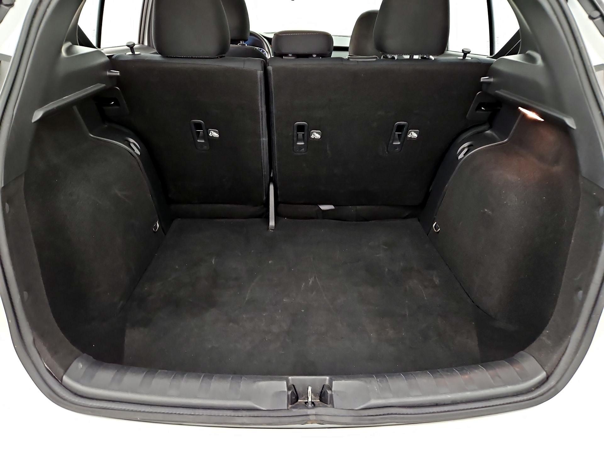 Thumbnail: 2022 Nissan Kicks - 20