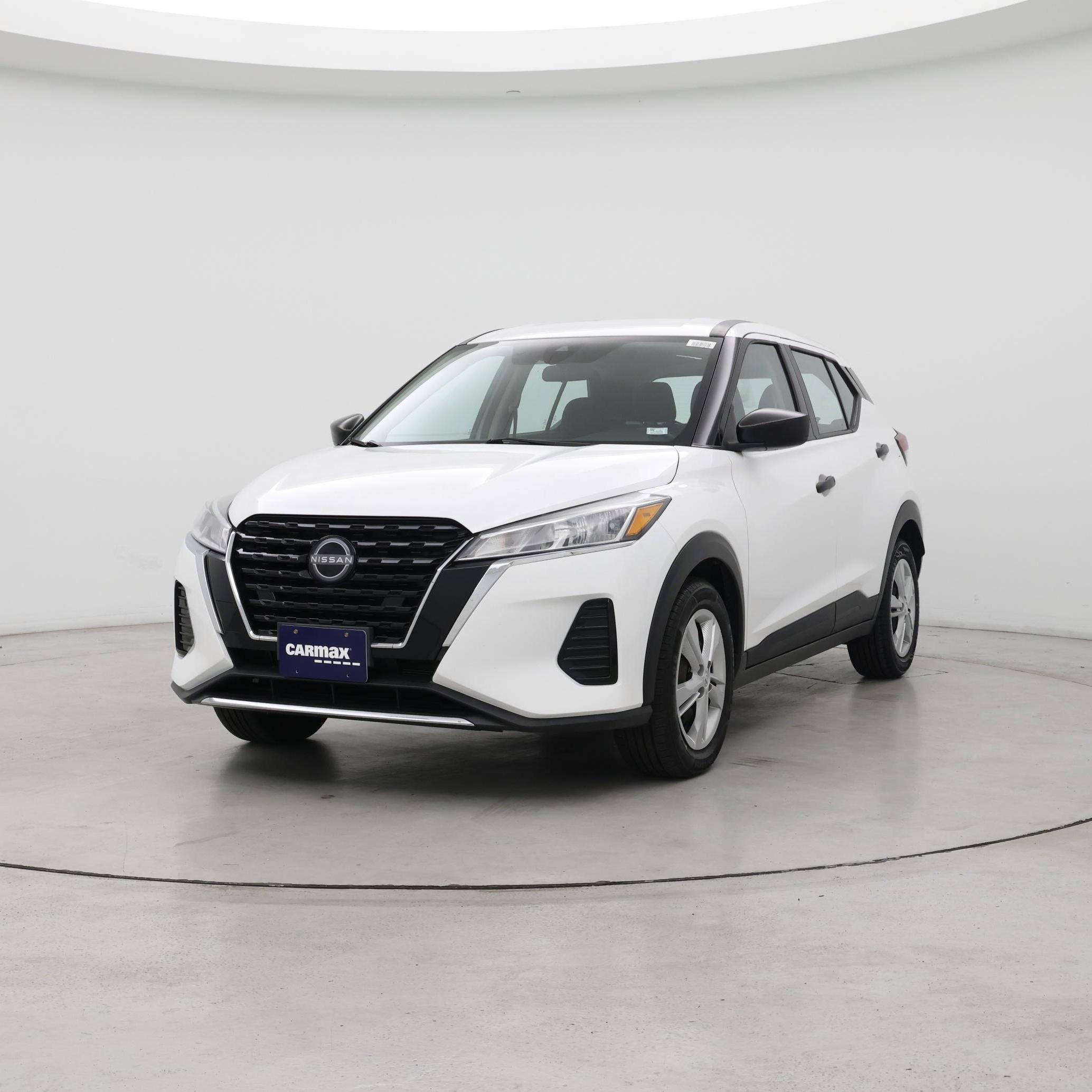 Thumbnail: 2022 Nissan Kicks - 4