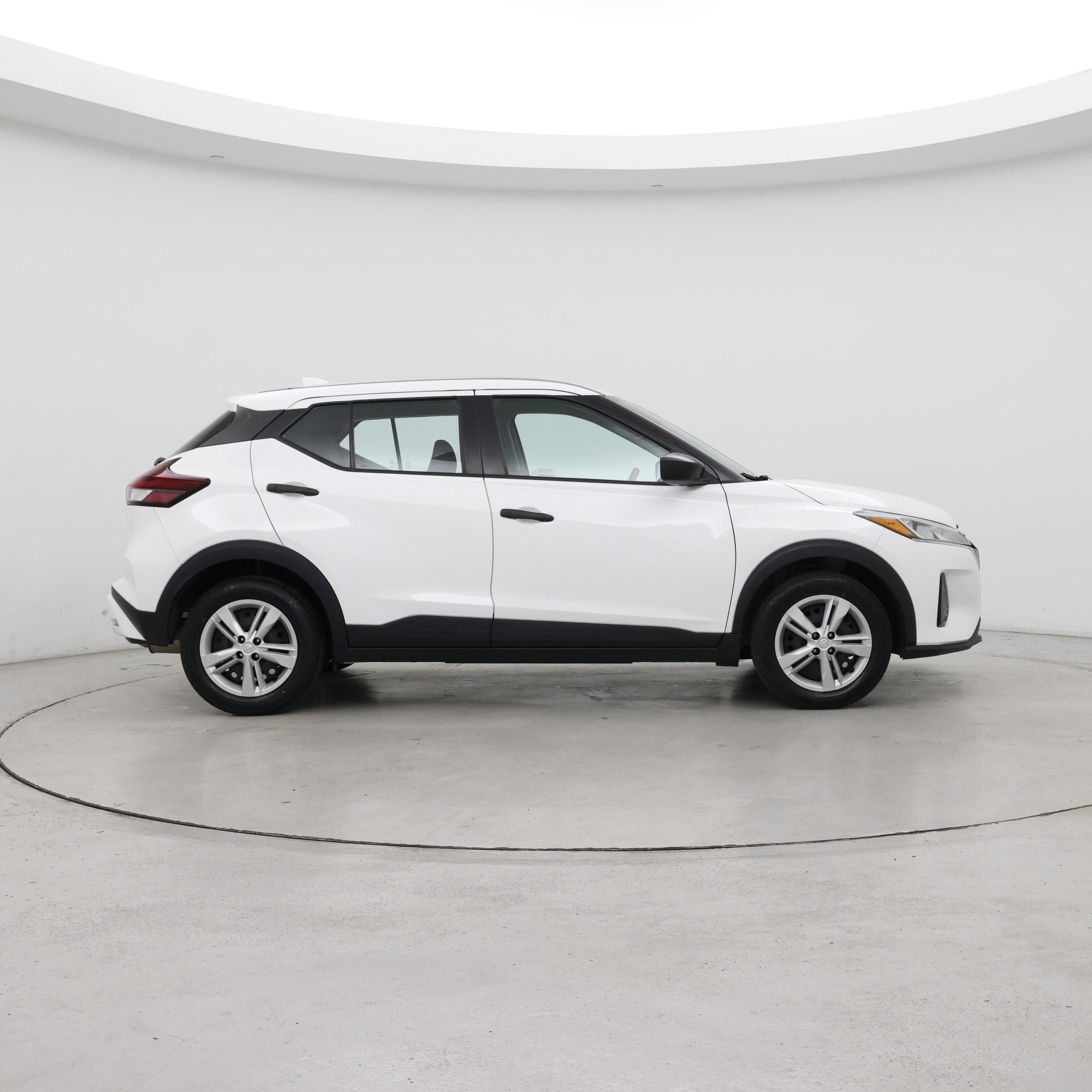 Thumbnail: 2022 Nissan Kicks - 7