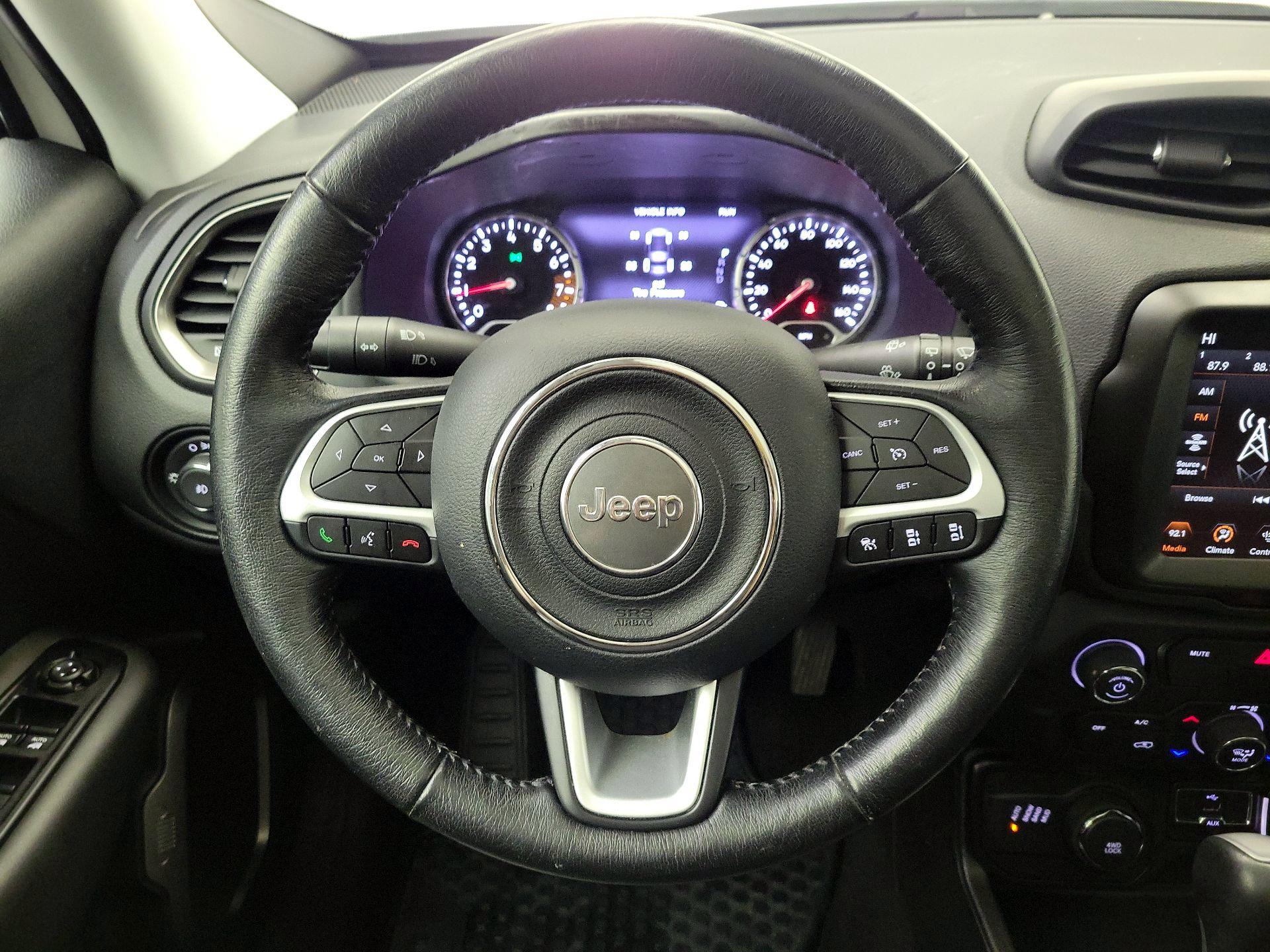 Thumbnail: 2023 Jeep Renegade - 10