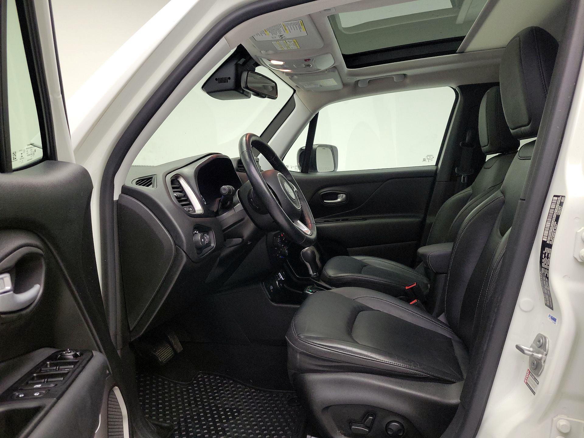 Thumbnail: 2023 Jeep Renegade - 11