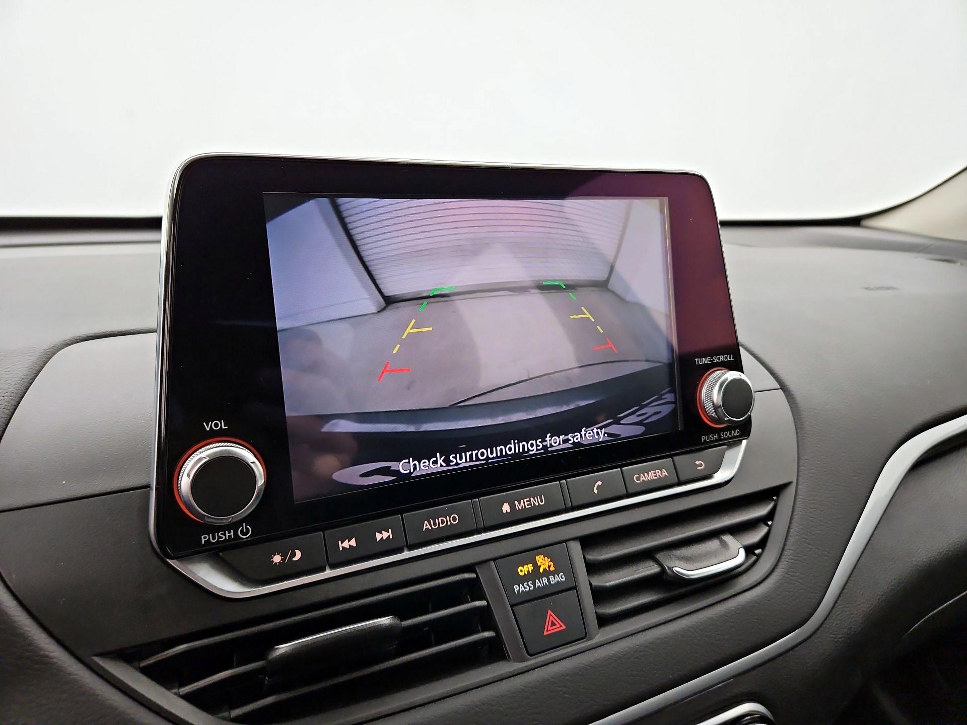 Thumbnail: 2022 Nissan Altima - 14