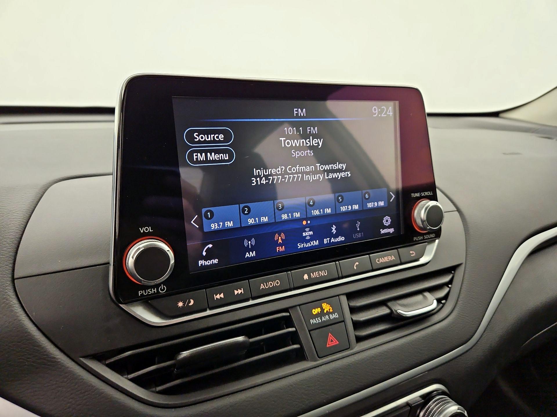 Thumbnail: 2022 Nissan Altima - 15