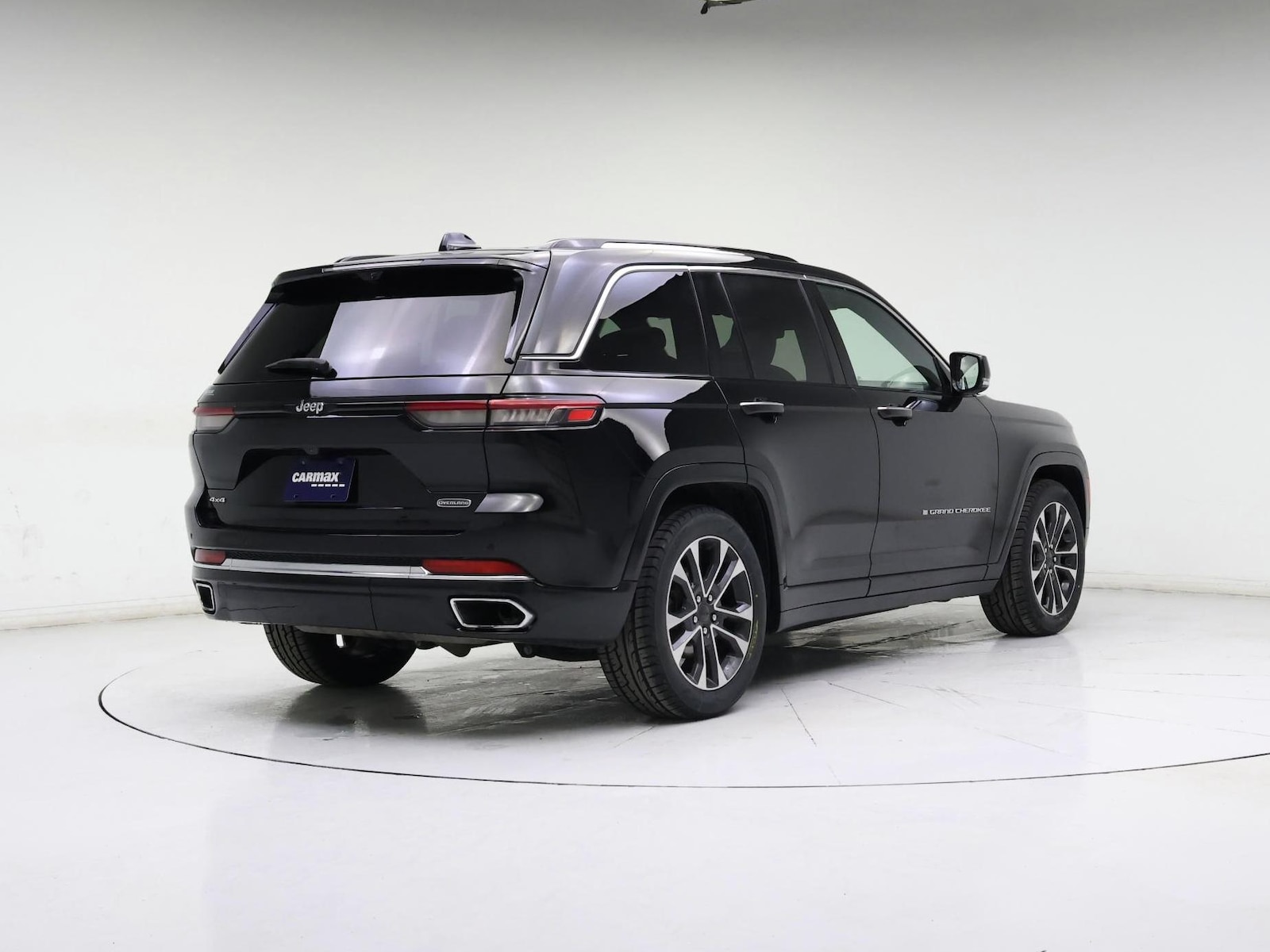 2023 Jeep Grand Cherokee Overland - Photo 9