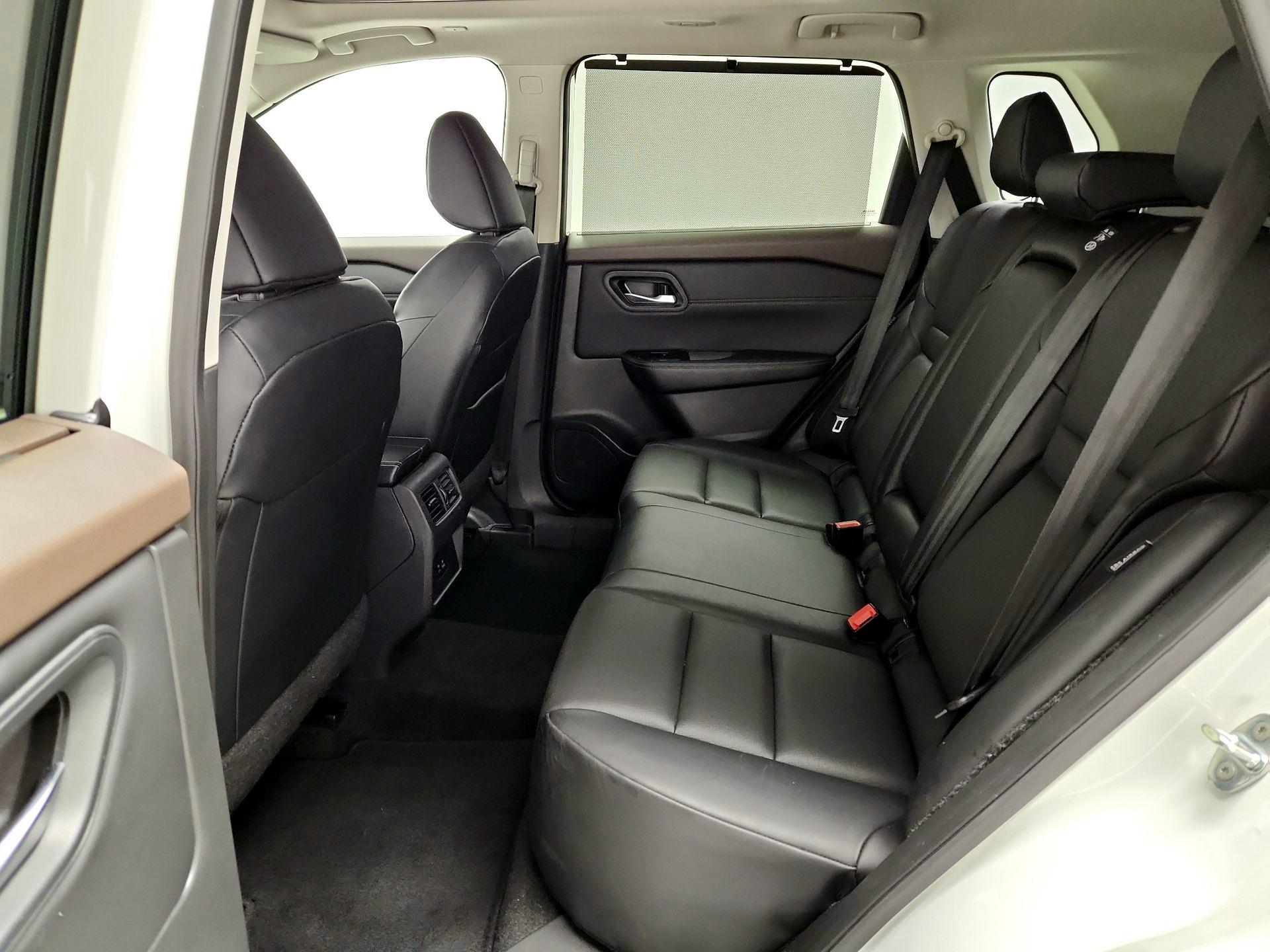 Thumbnail: 2023 Nissan Rogue - 20