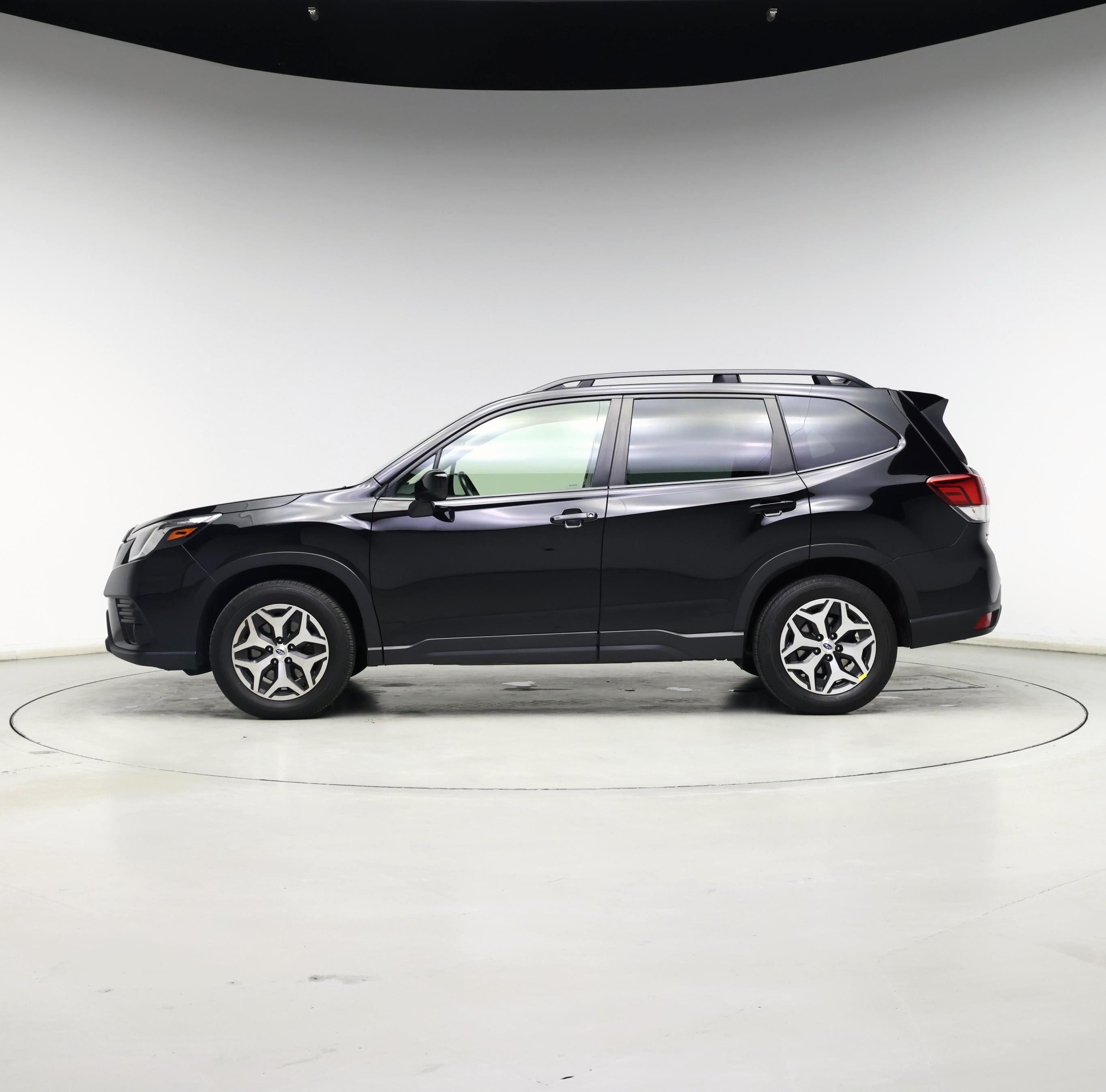 Thumbnail: 2022 Subaru Forester - 3