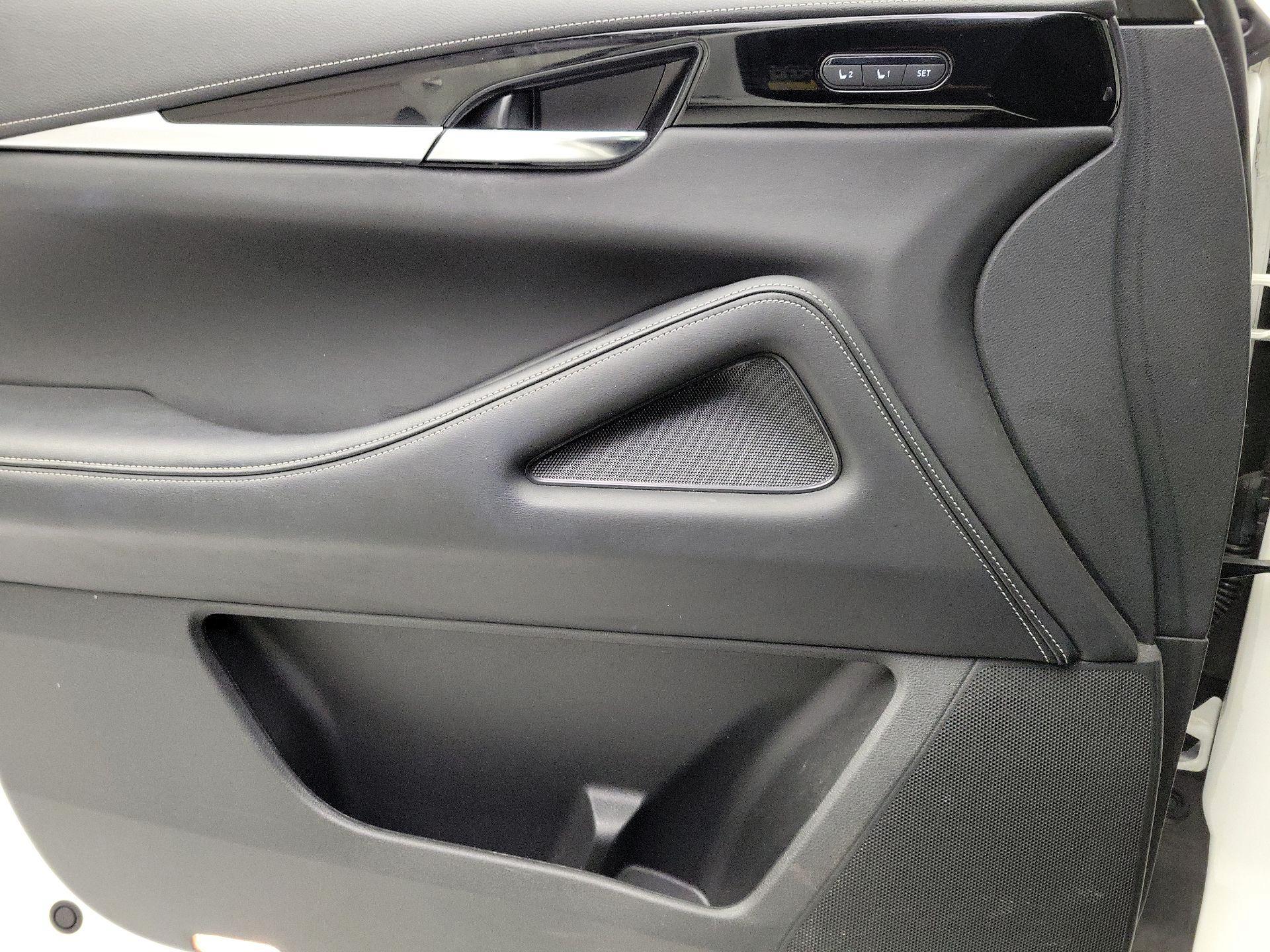 Thumbnail: 2023 INFINITI QX60 - 12