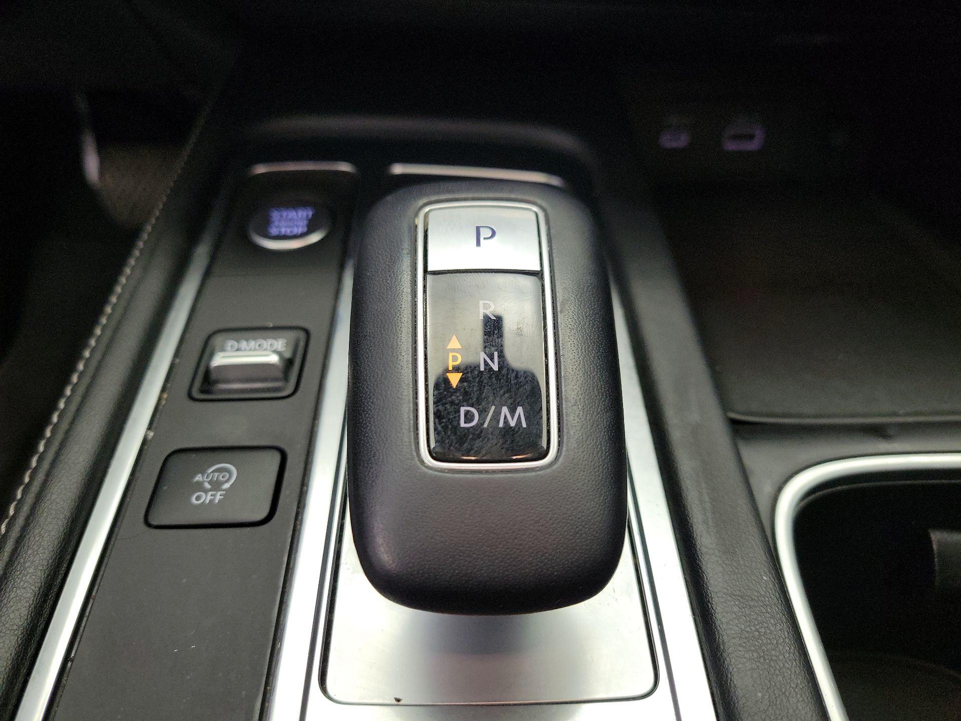 Thumbnail: 2023 INFINITI QX60 - 16