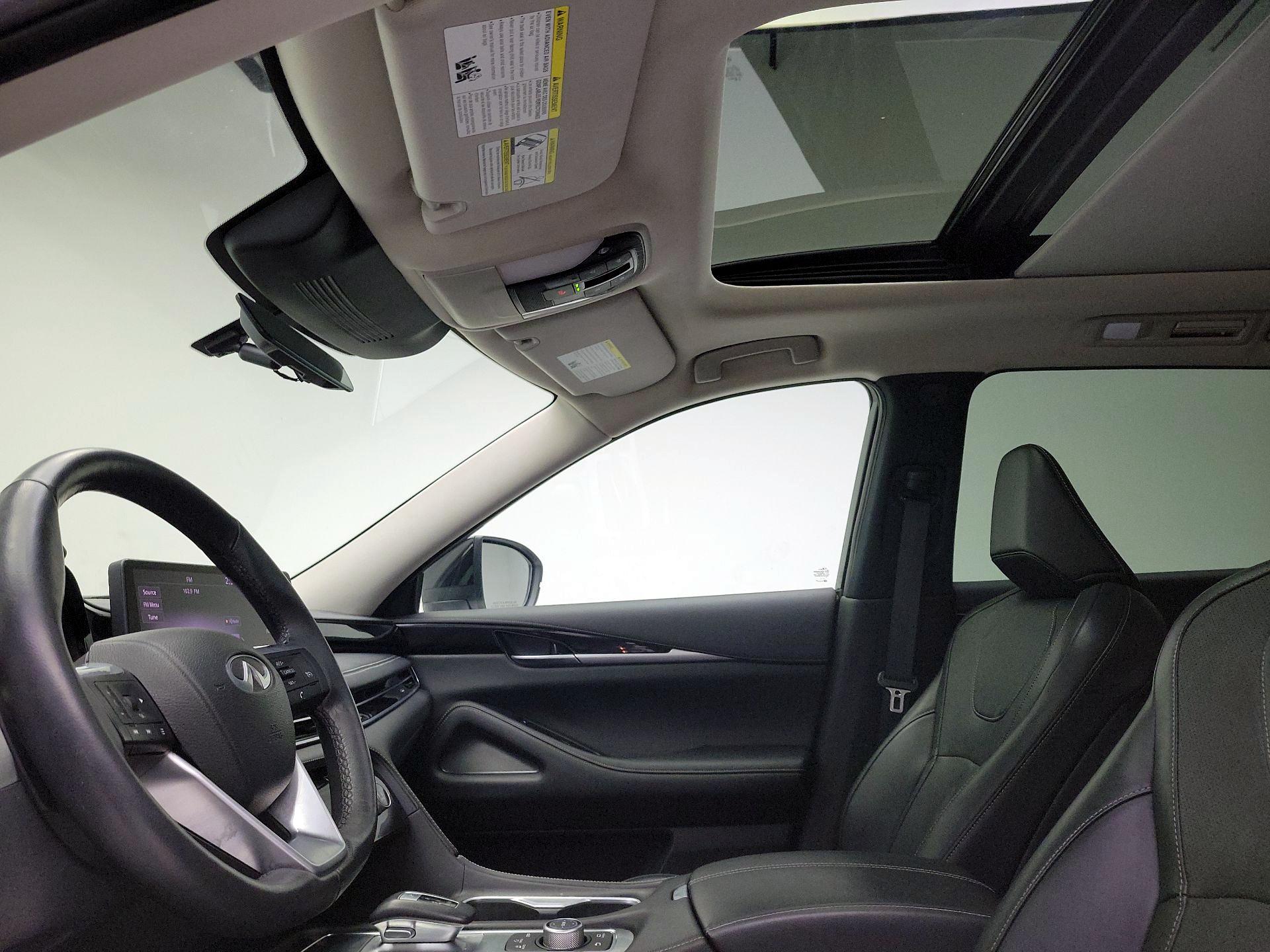 Thumbnail: 2023 INFINITI QX60 - 18