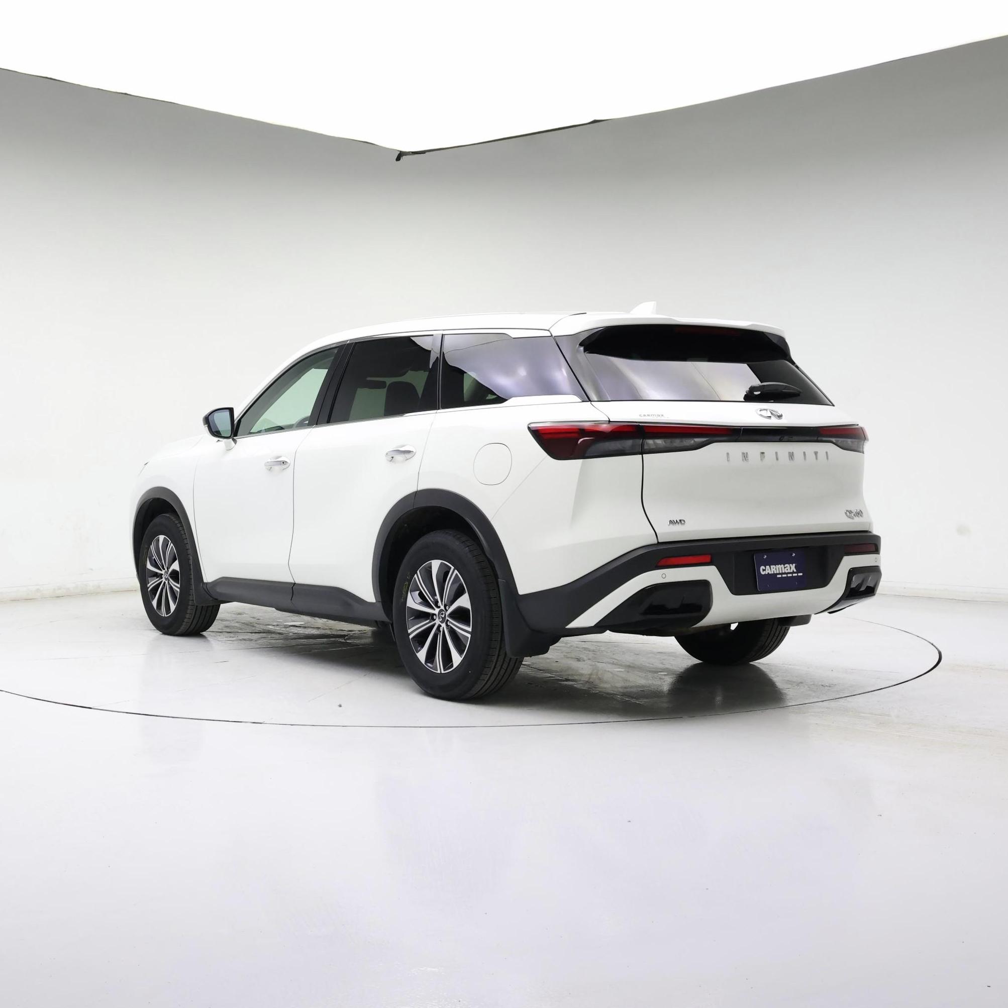 Thumbnail: 2023 INFINITI QX60 - 2