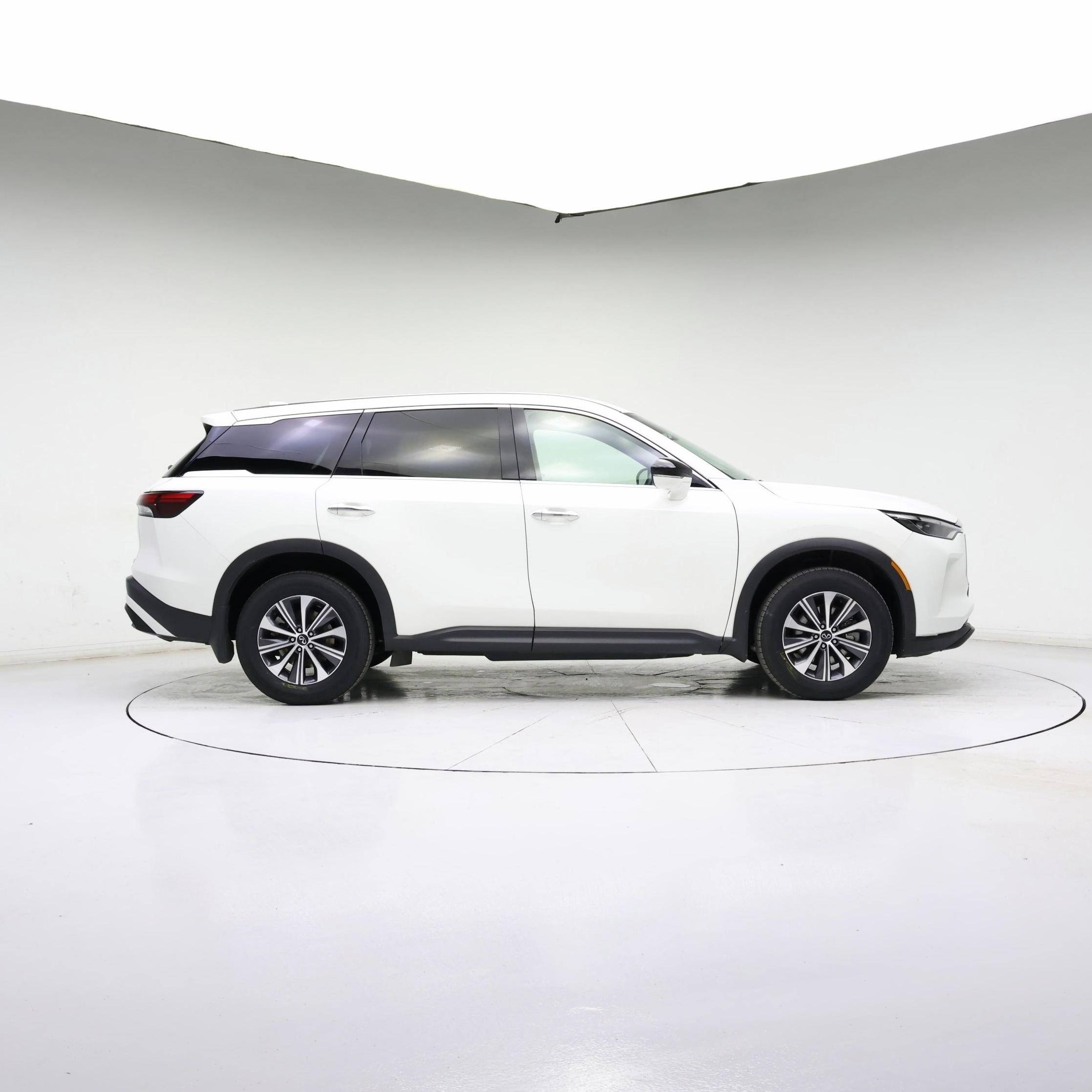 Thumbnail: 2023 INFINITI QX60 - 7